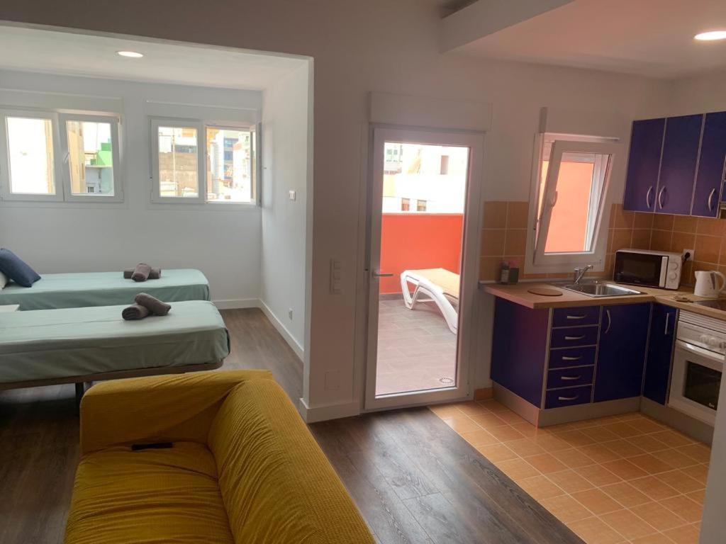 Apartamento Canteras ático Con Terraza De 16m2 Rosamar