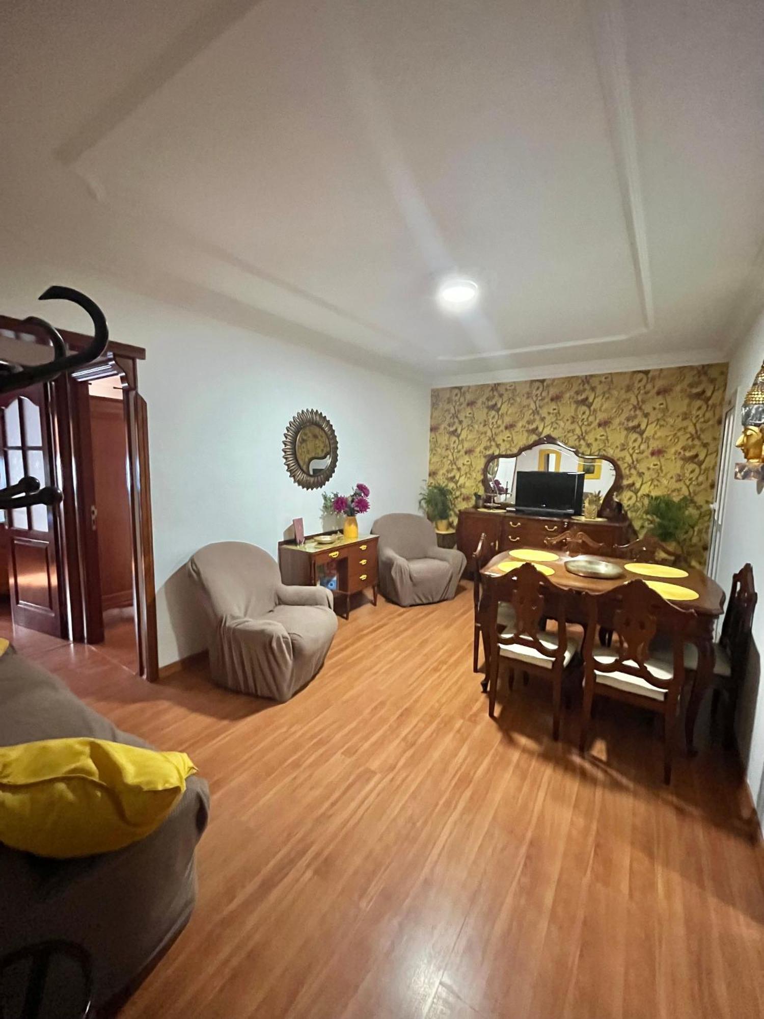 Apartamento Centro 2 *