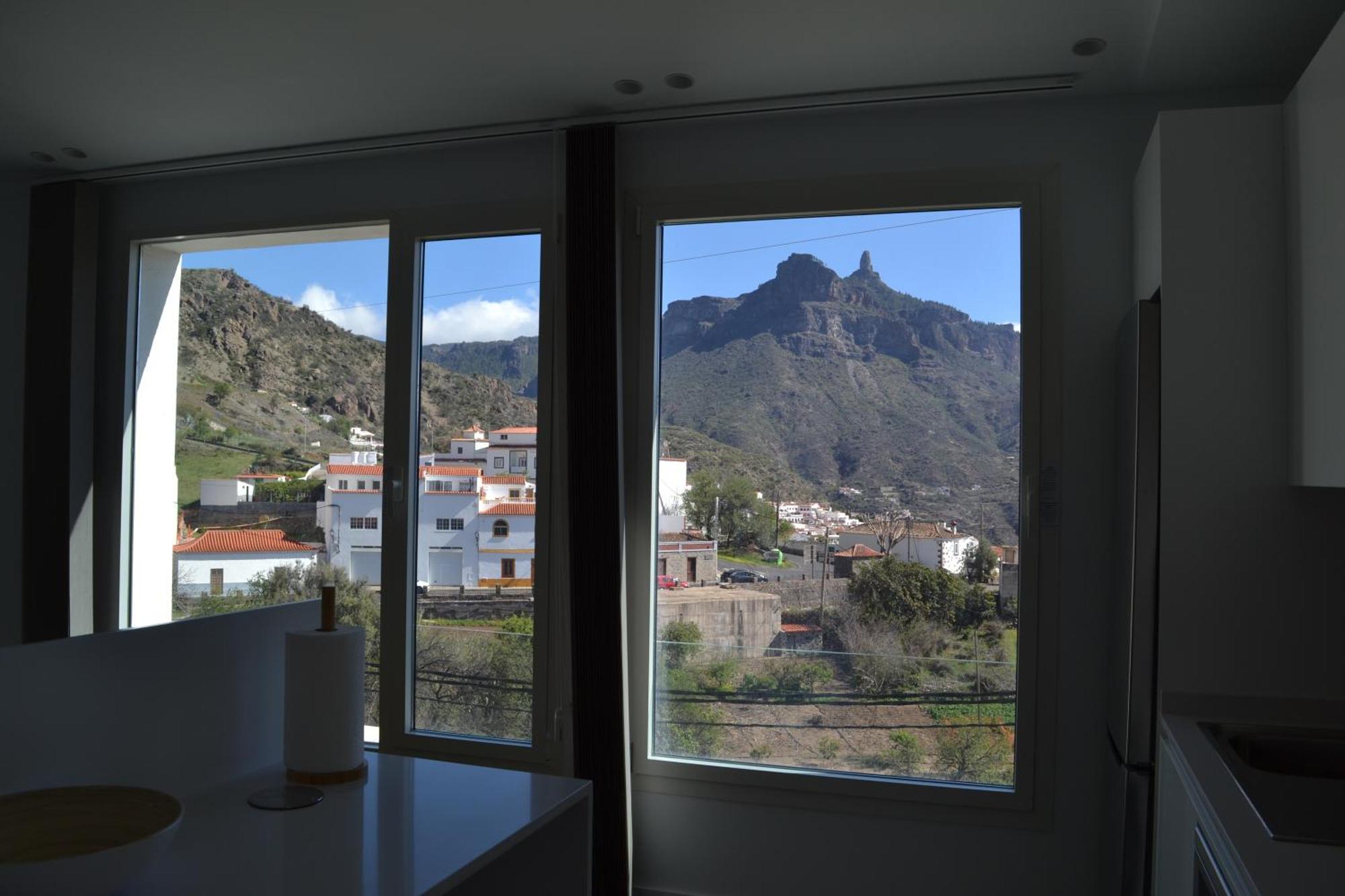Ventana Del Nublo 2-d Tejeda (Gran Canaria)