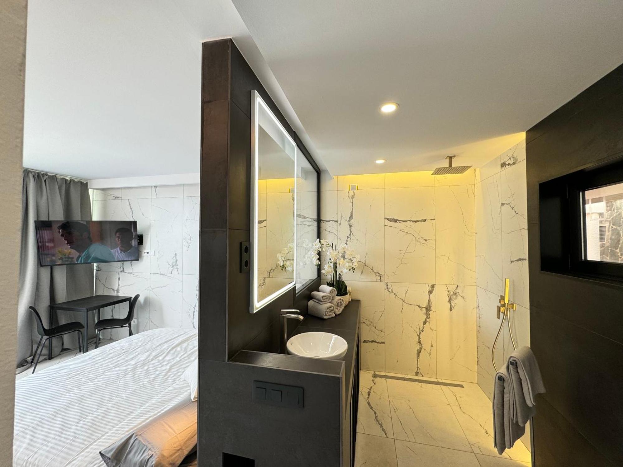 Apartment Leopard Rock E4