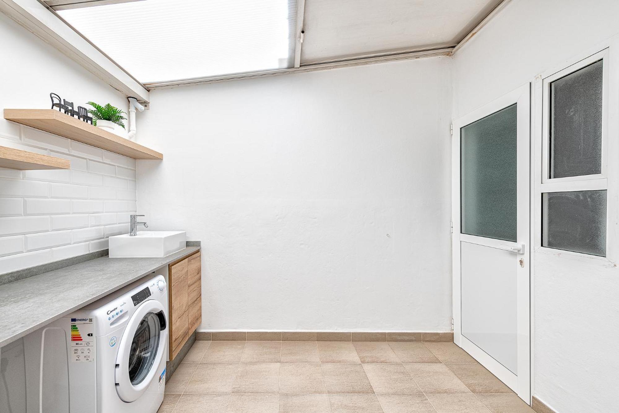 Duplex Familiar En Playa De Arinaga