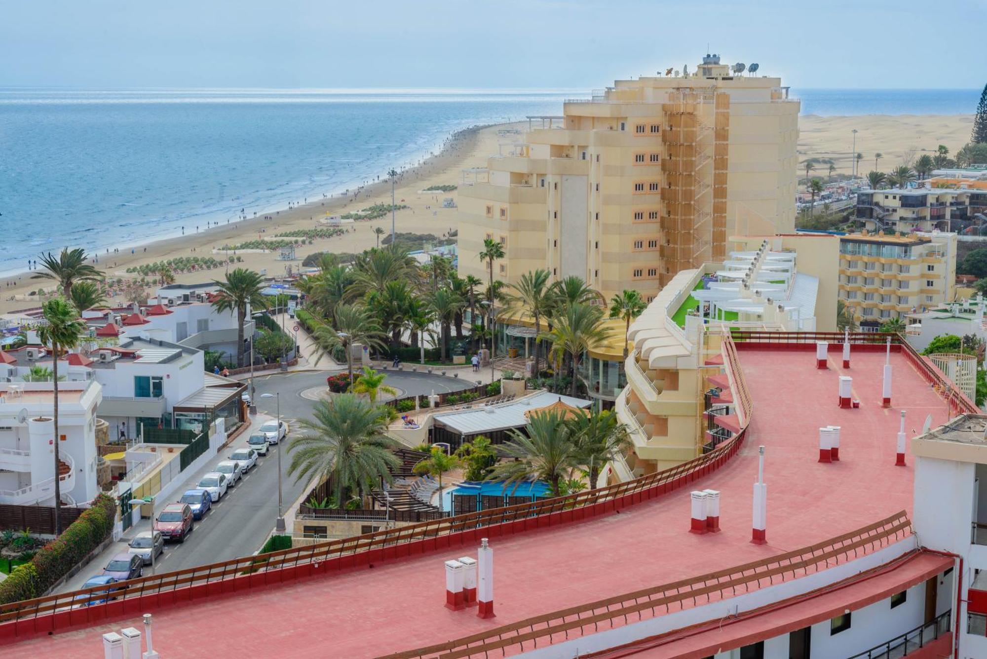 Aparthotel Arenas