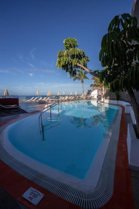 Deluxe De Amadores * Puerto Rico (Gran Canaria)