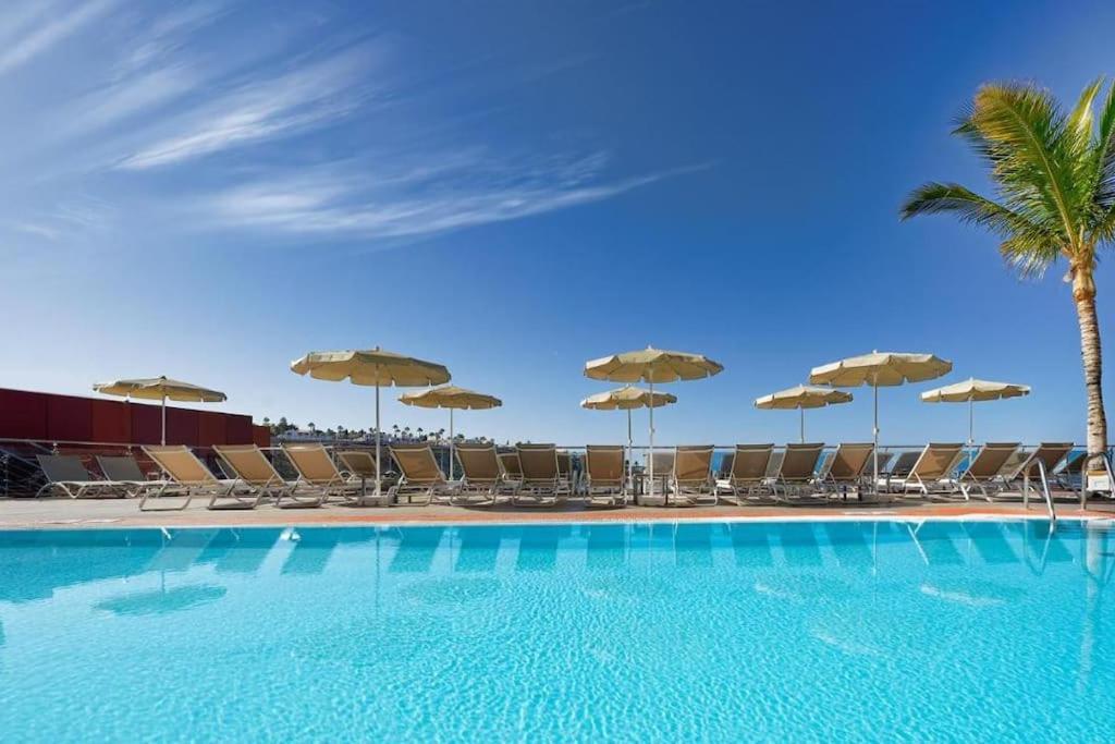 Deluxe De Amadores * Puerto Rico (Gran Canaria)