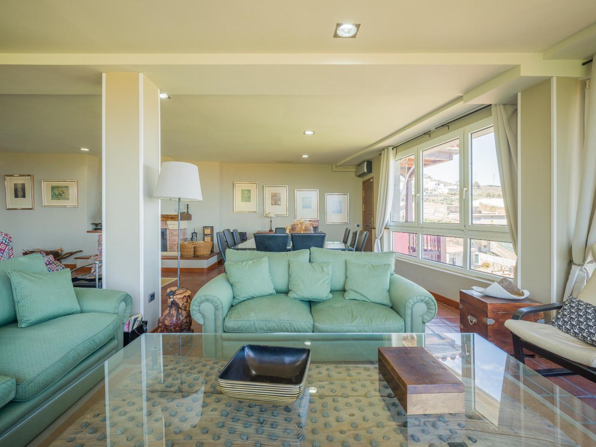 Villa With Pool And Sea Views In Banana Plantation *