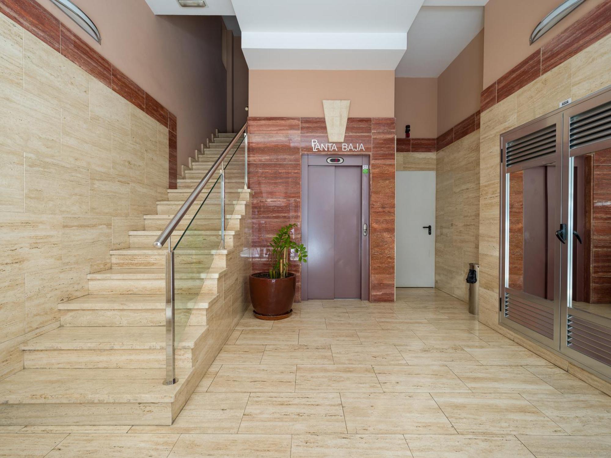 Family Avatar Duplex Near The Apartment Las Palmas de Gran Canaria