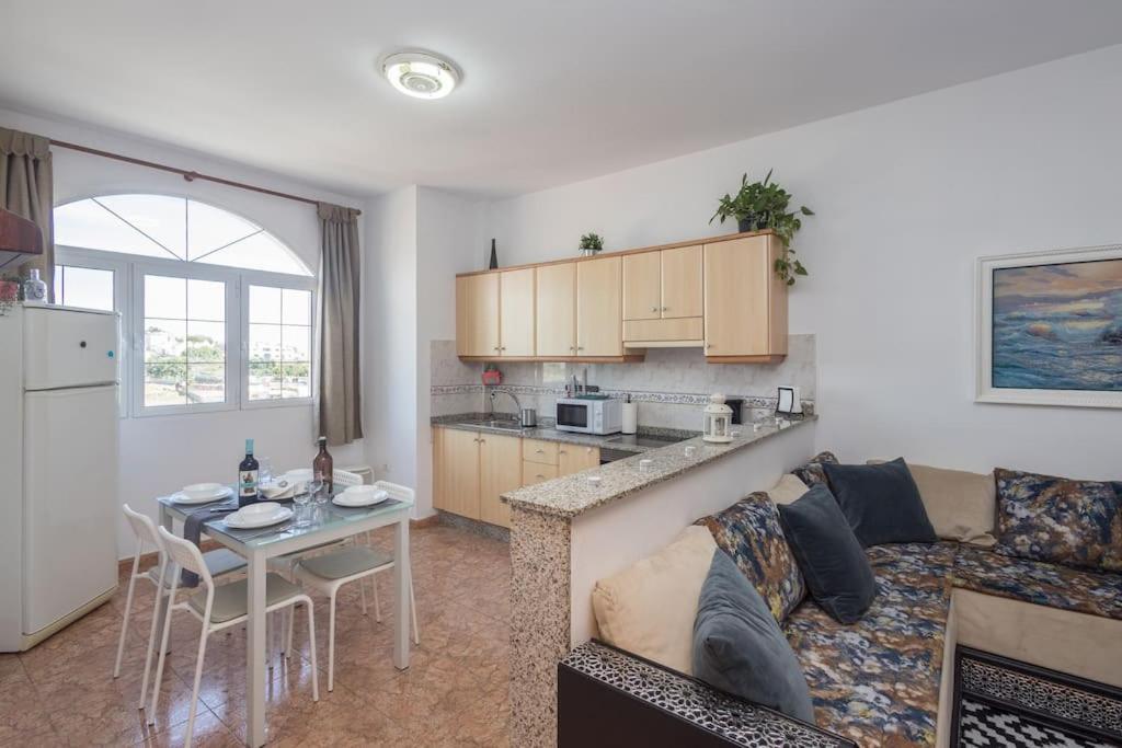 Piso De 3 En Apartment
