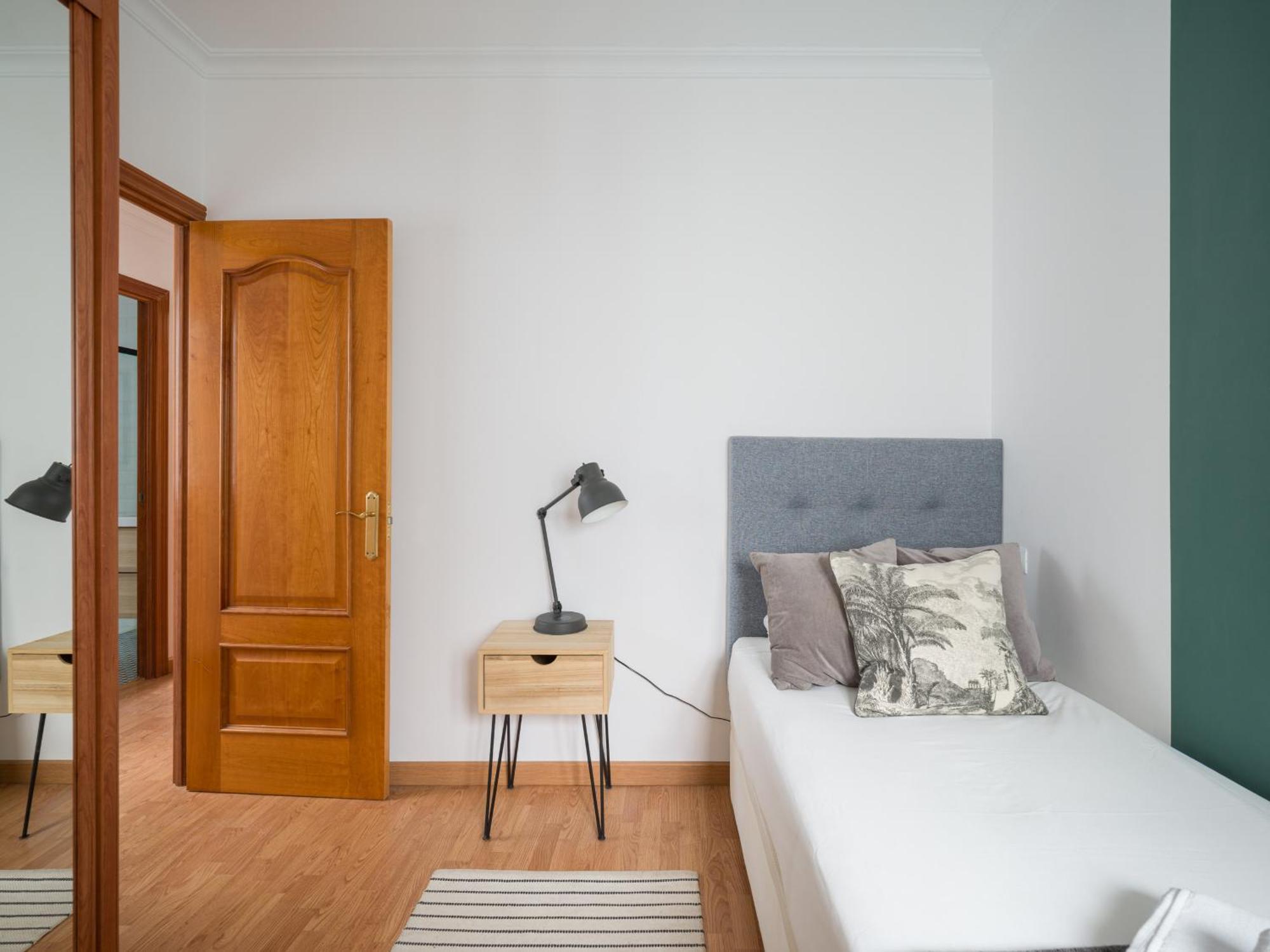 Apartment Moderno Piso De 3 Cerca De Triana *