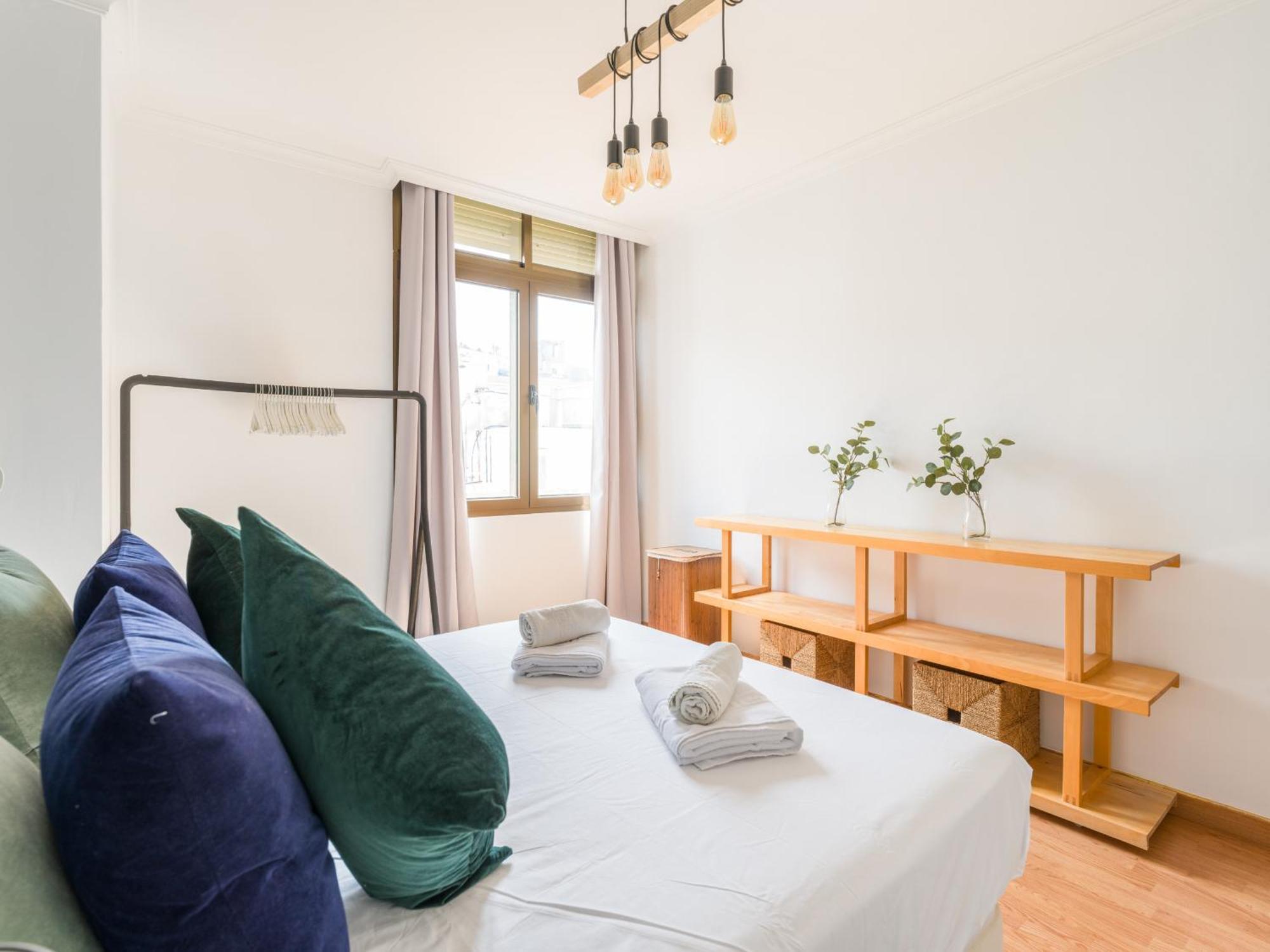 Moderno Piso De 3 Cerca De Triana Apartment