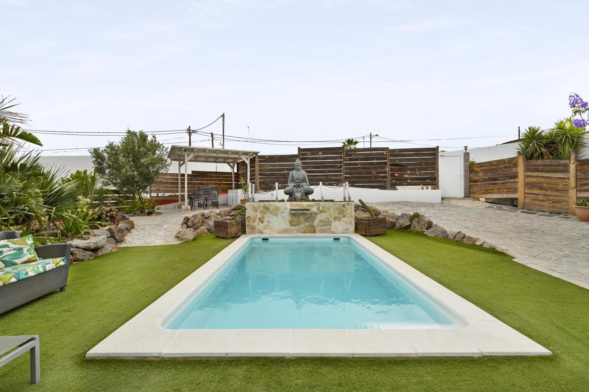 7 Moons B Only Adults San Bartolomé