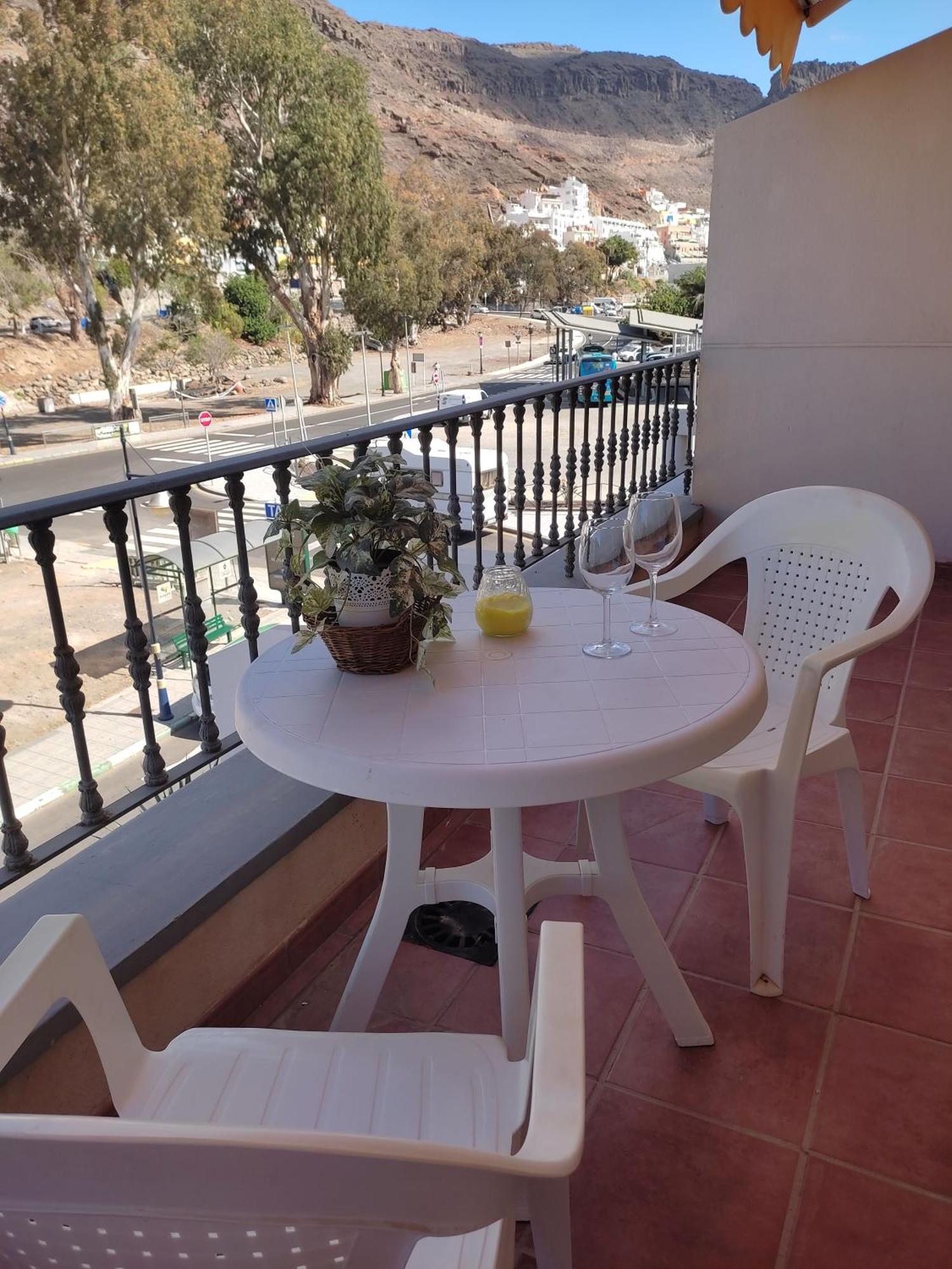 1 Bedroom In The Center Of