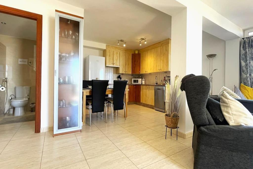 Apartment Comfortable 2 Bed In