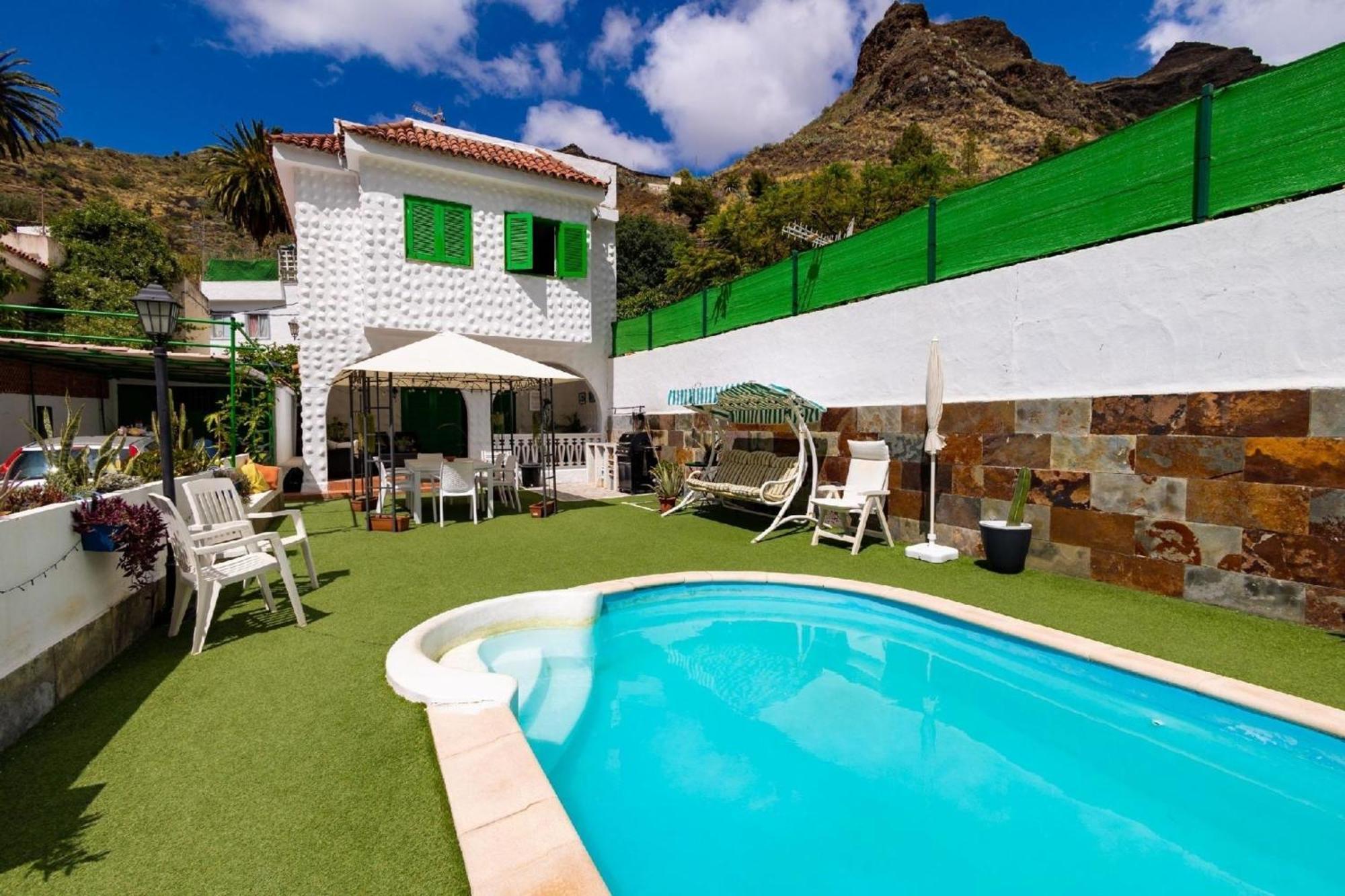 Сasa de vacaciones Grosses Haus Mit Eigenem Pool *