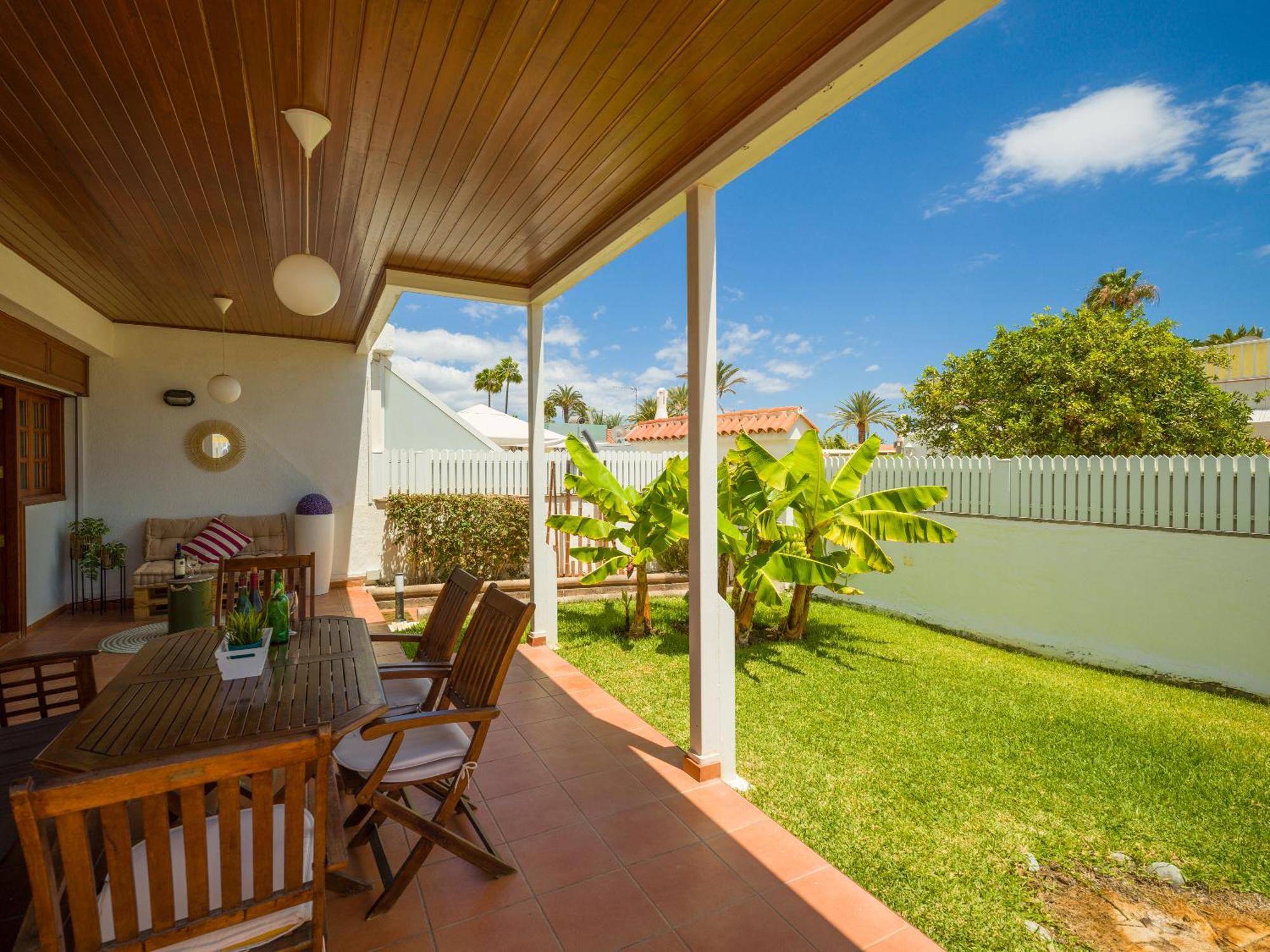 Banana House In Location By Canaryscape Holiday home *