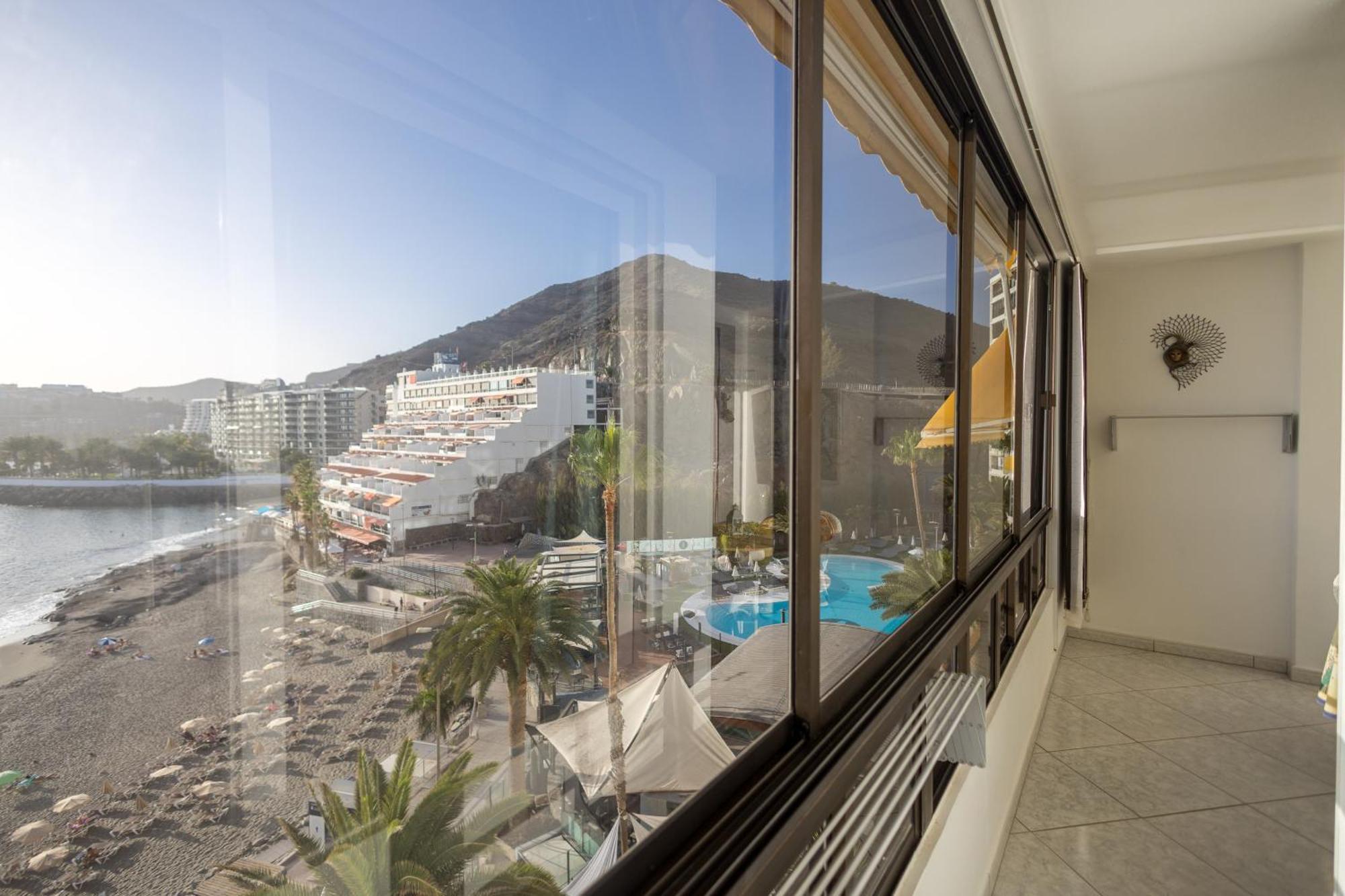 Apartamento Patalavaca 1st Line - Infinite Sea Views *