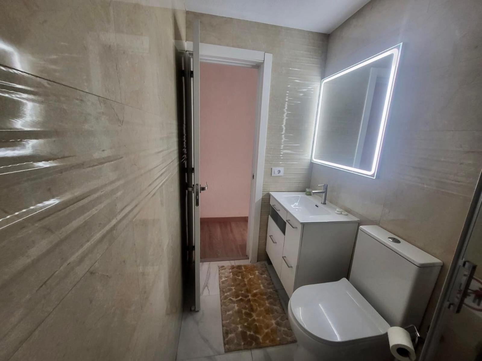 2 Bedrooms Flat 50 Mts Away From Canteras Las Palmas de Gran Canaria