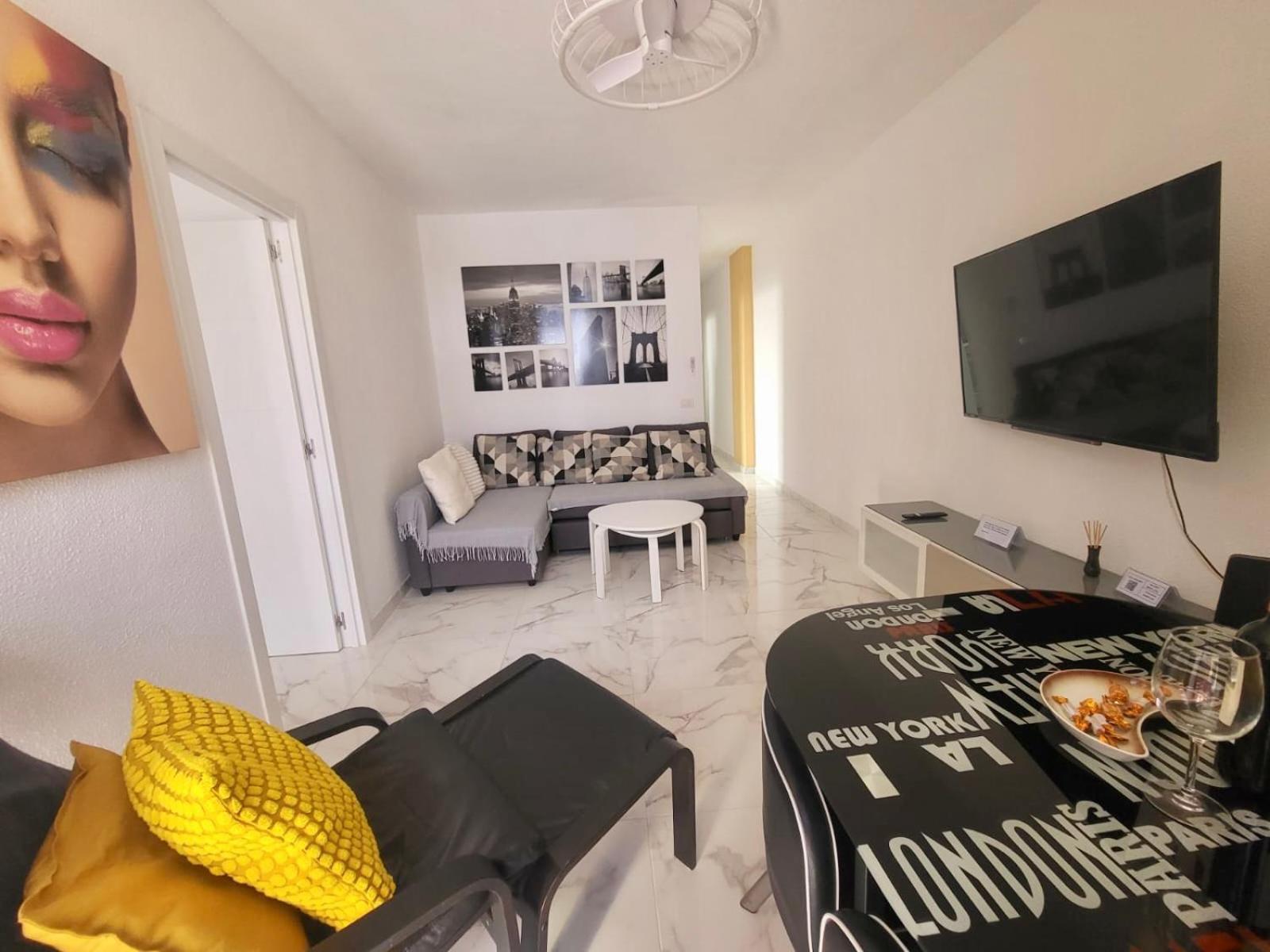 New Big Flat With Balcony 50mts Away From Parking Optional Apartamento Las Palmas de Gran Canaria