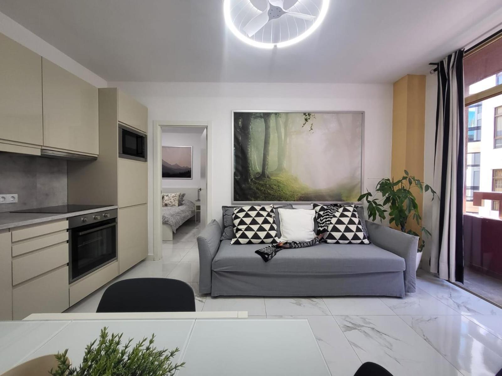 New 2 Bedrooms Gold Flat At Canteras With Balcony And Free Parking Las Palmas de Gran Canaria