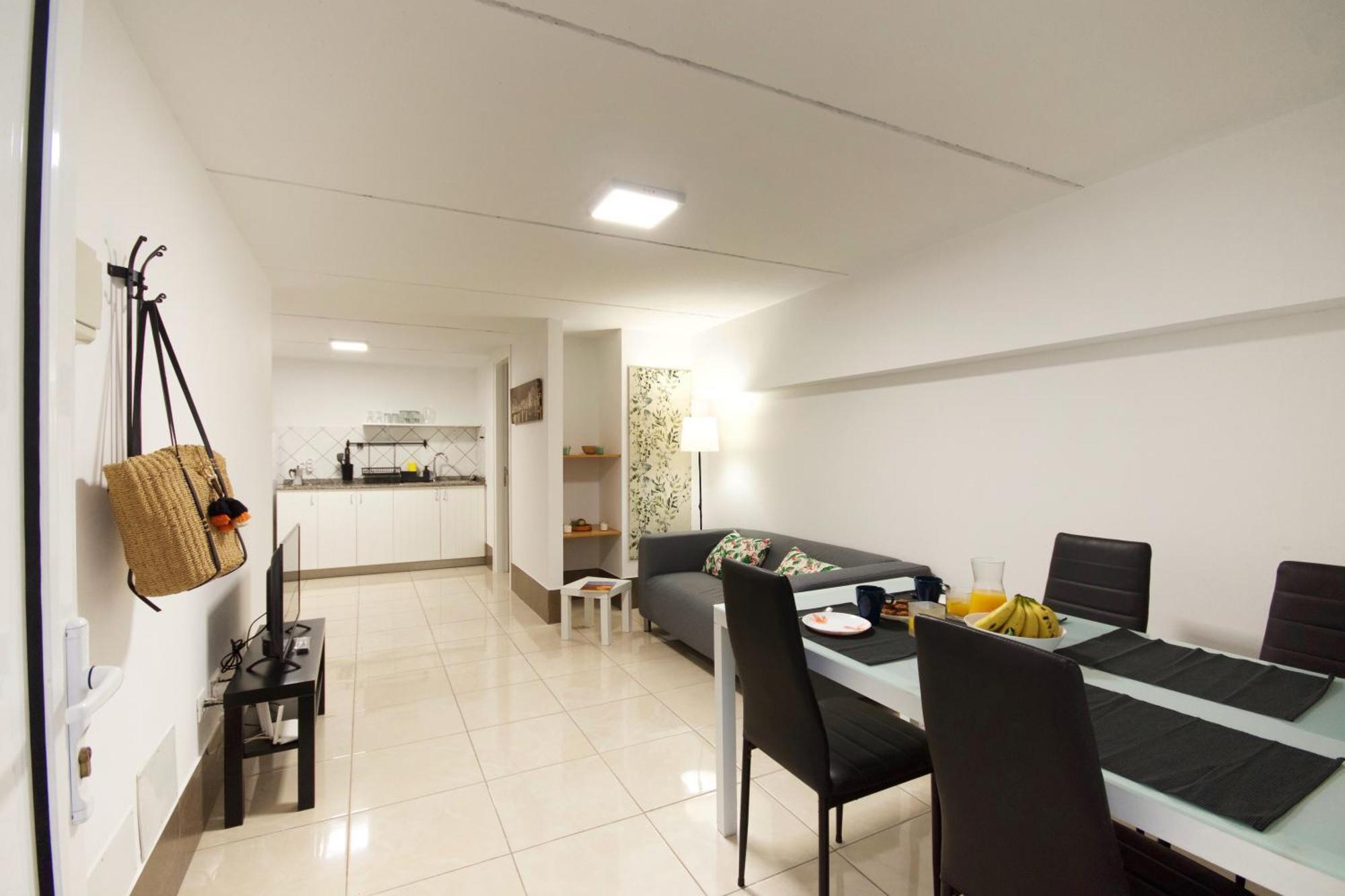 A 10 Minutos Del Aeropuerto Apartamento