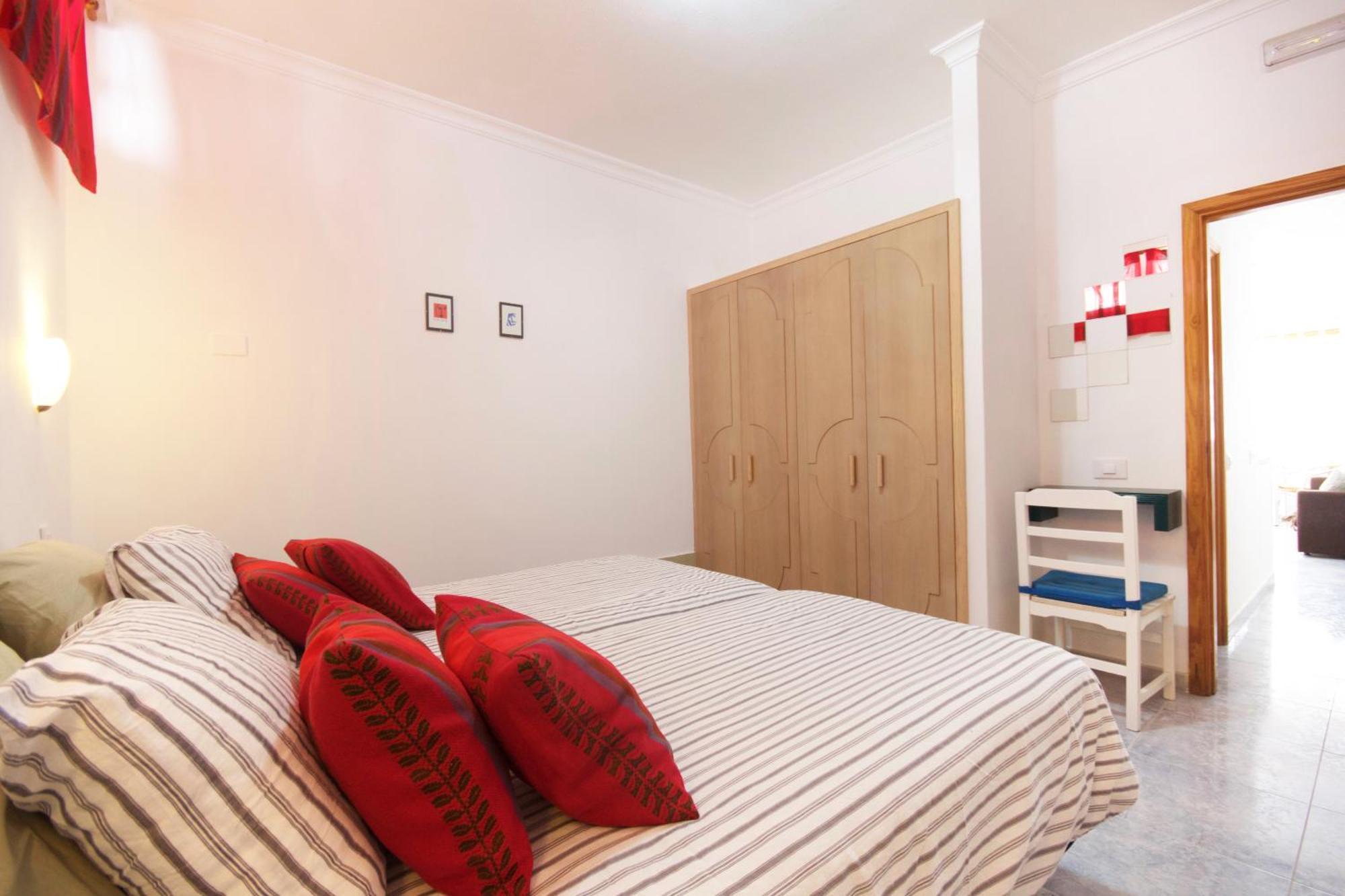 Aloe One Bedroom Playa Del Ingles Apartment *