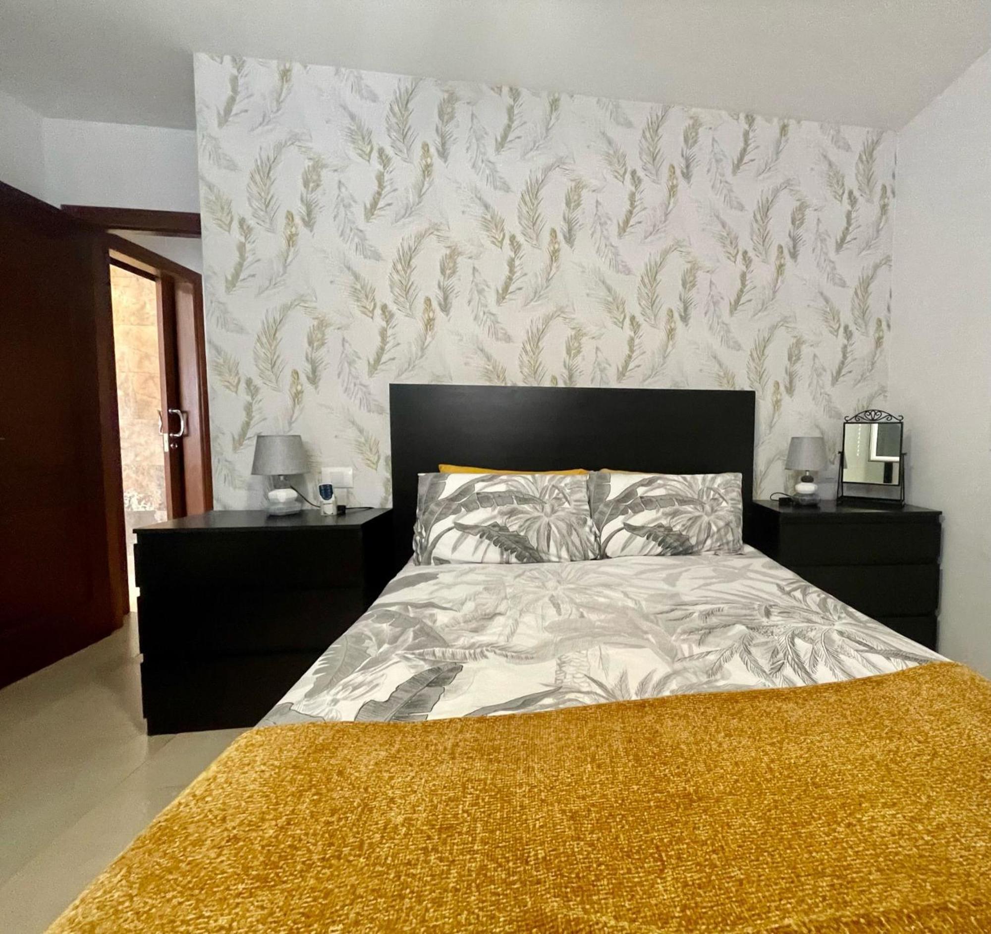 Piso Familiar Centrico Campillo Holiday home *