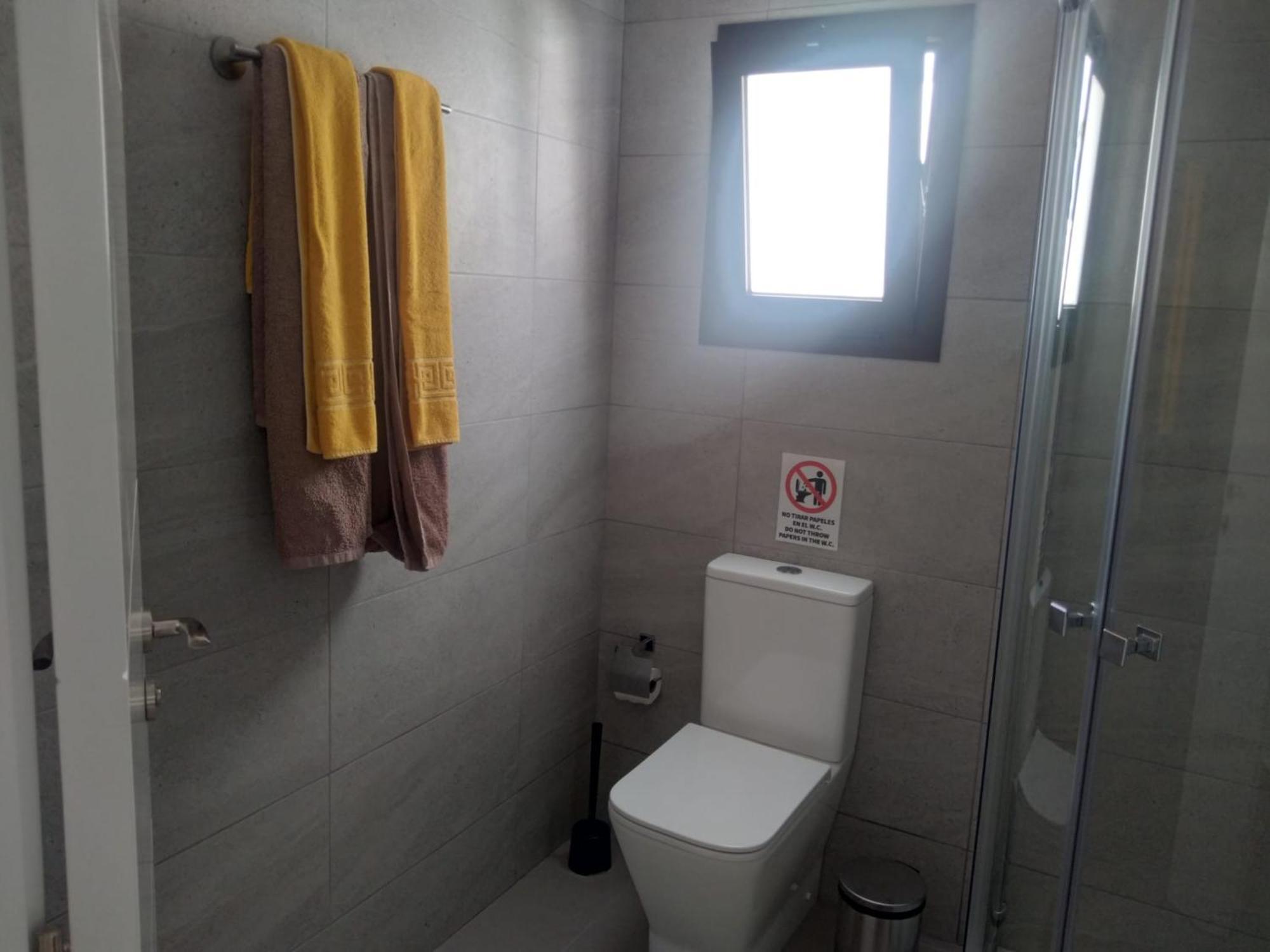 Apartment Mono & - Two Bedroom *