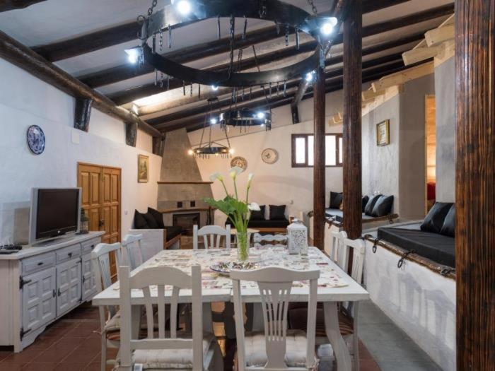 Vivelorural Casa En Grupos Con Piscina