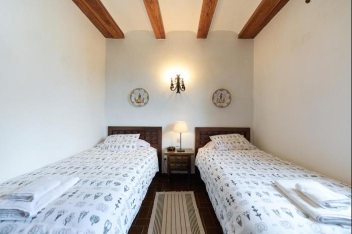 Сasa de vacaciones Vivelorural Casa En Grupos Con Piscina