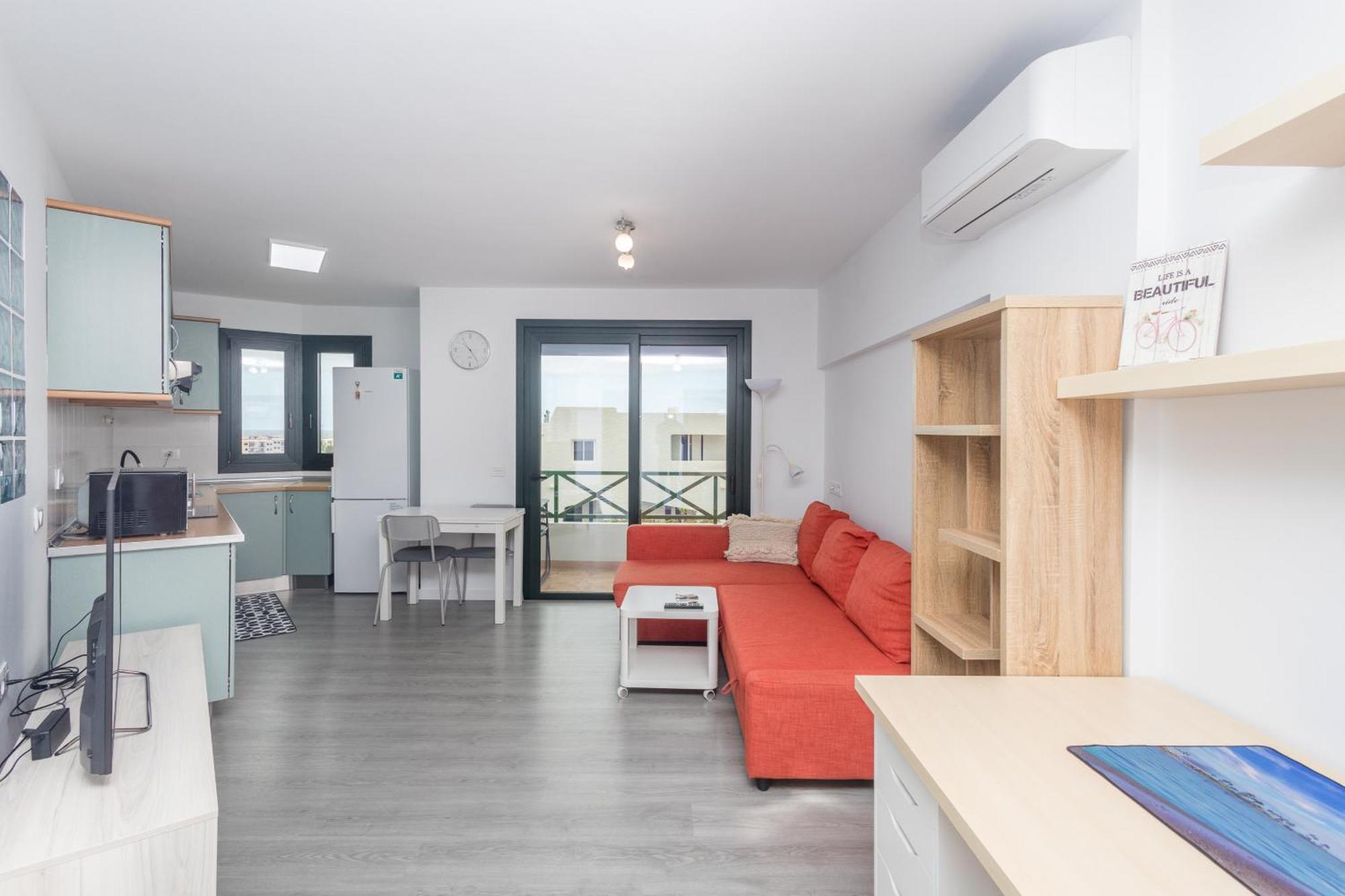 Apartment Luceros De Agaete - Aircon & Balcony