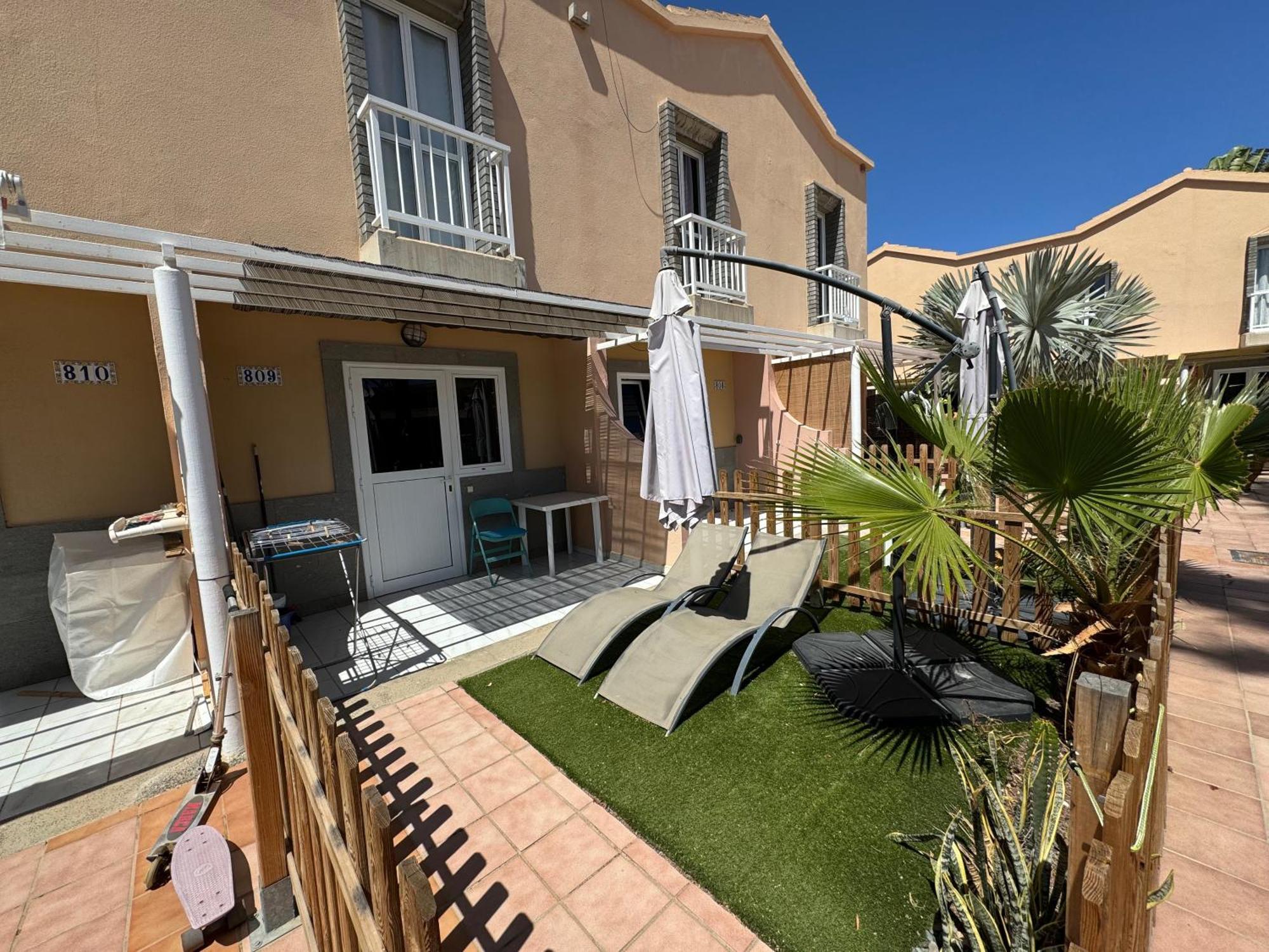809 Oasis Club * San Bartolomé