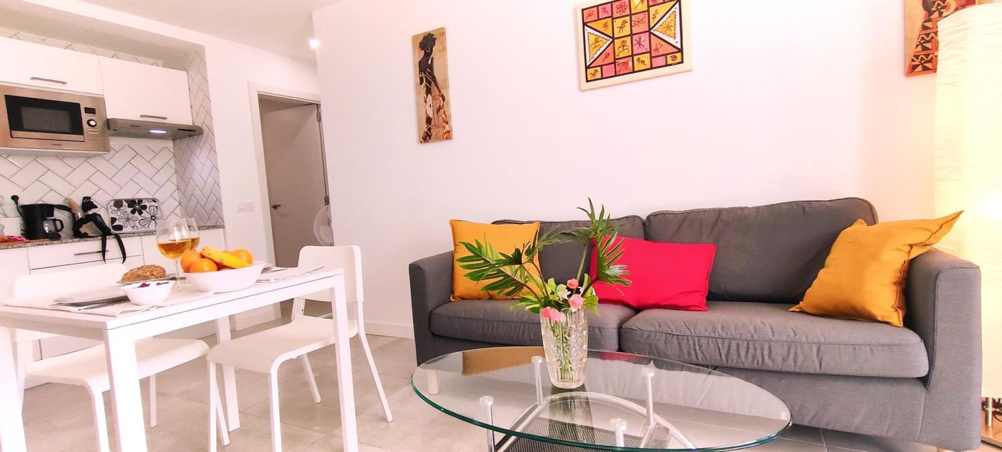 Apartamento Aida 111 - Con Vistas Al Jardin Y Cerca Del Mar