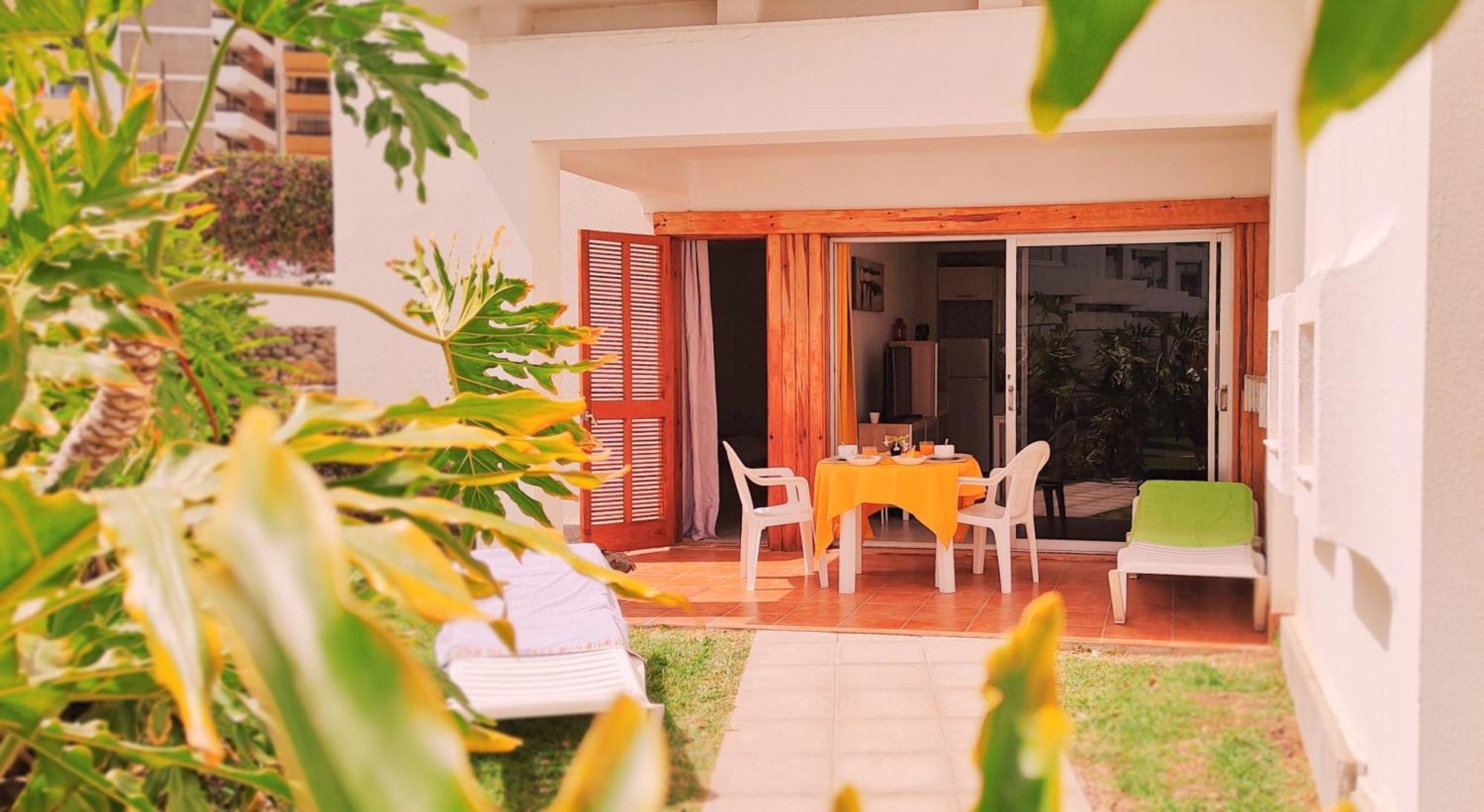 Apartamento Aida 111 - Con Vistas Al Jardin Y Cerca Del Mar
