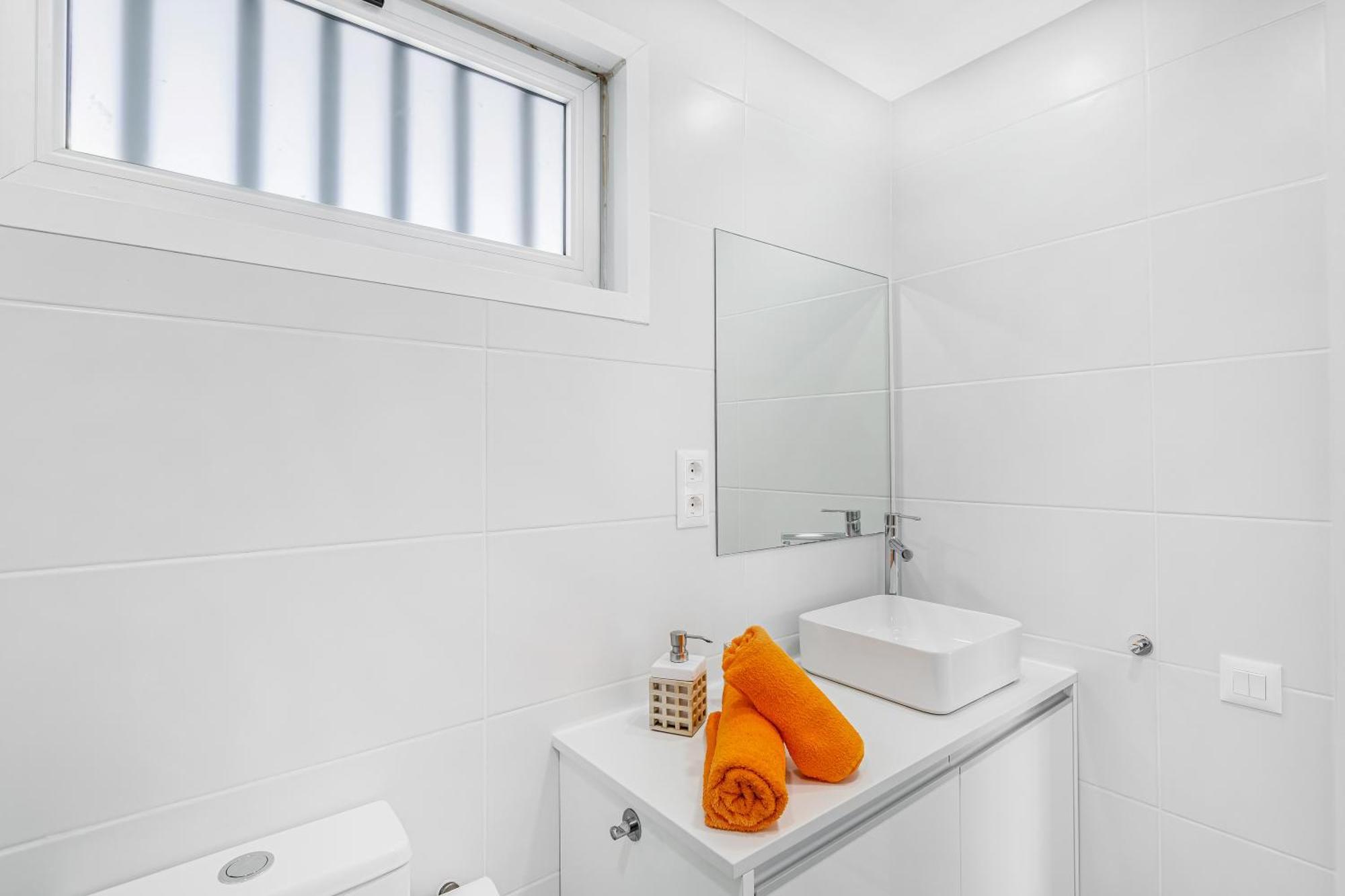 Newly Refurbished Beachfront Apartment San Bartolome de Tirajana (Gran Canaria)