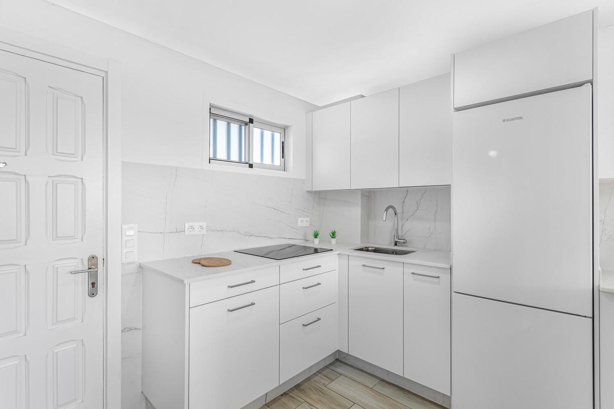 Apartment Newly Refurbished Beachfront San Bartolome de Tirajana (Gran Canaria)