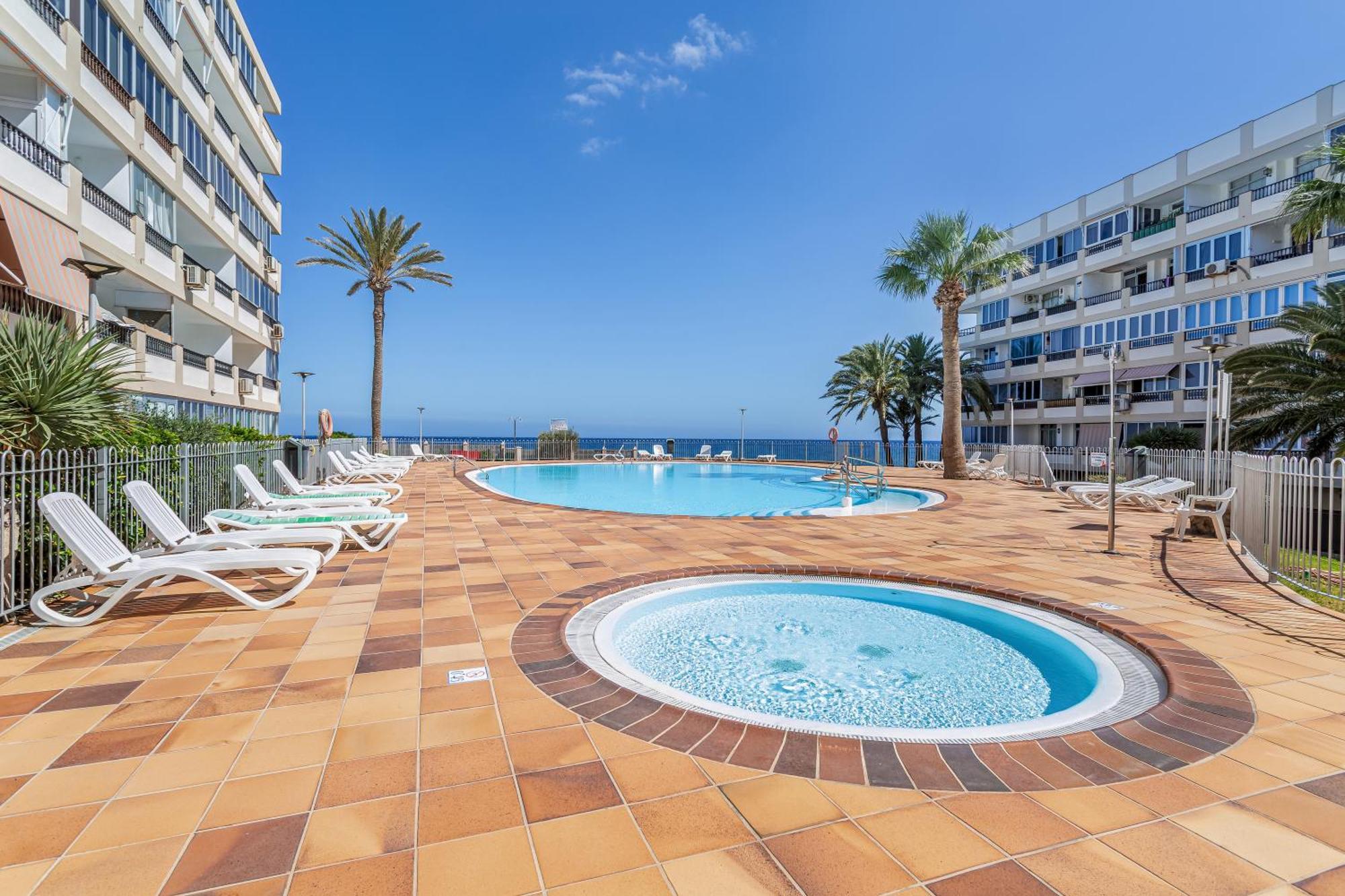 Newly Refurbished Beachfront * San Bartolome de Tirajana (Gran Canaria)