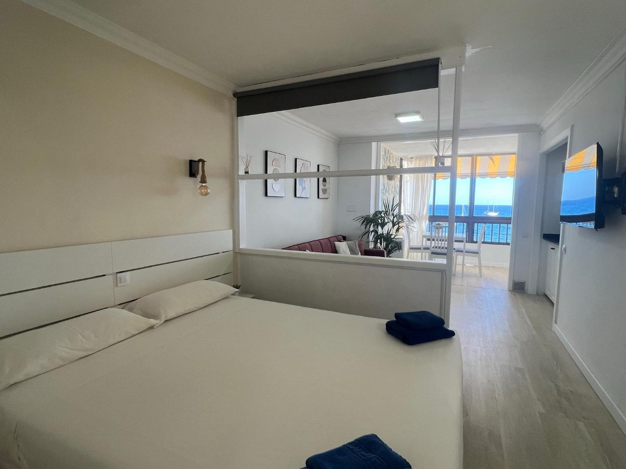 Apartamento Acogedor Estudio Con Vistas Al Mar By Irent Today
