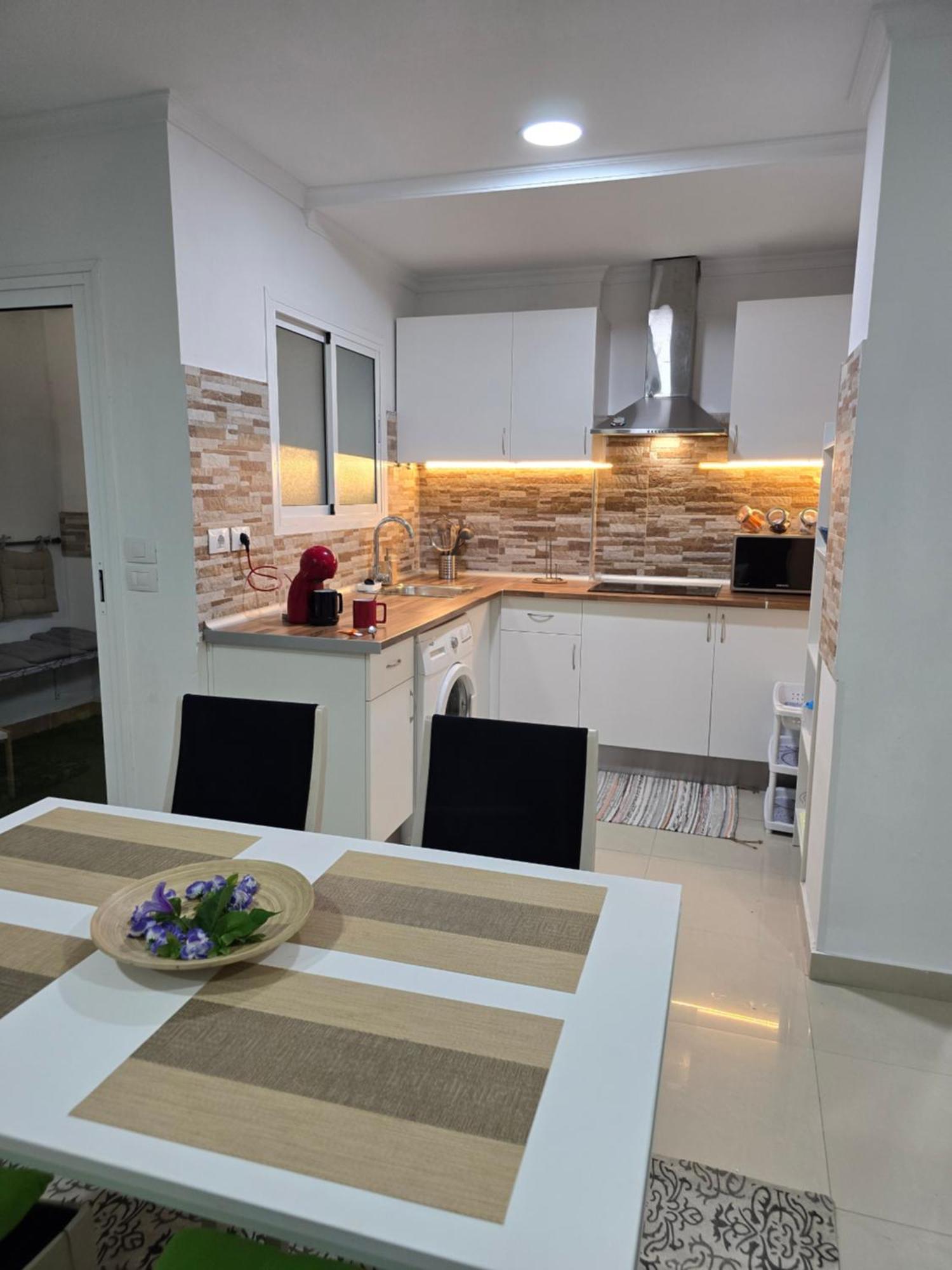 Strelitzia House Apartamento *