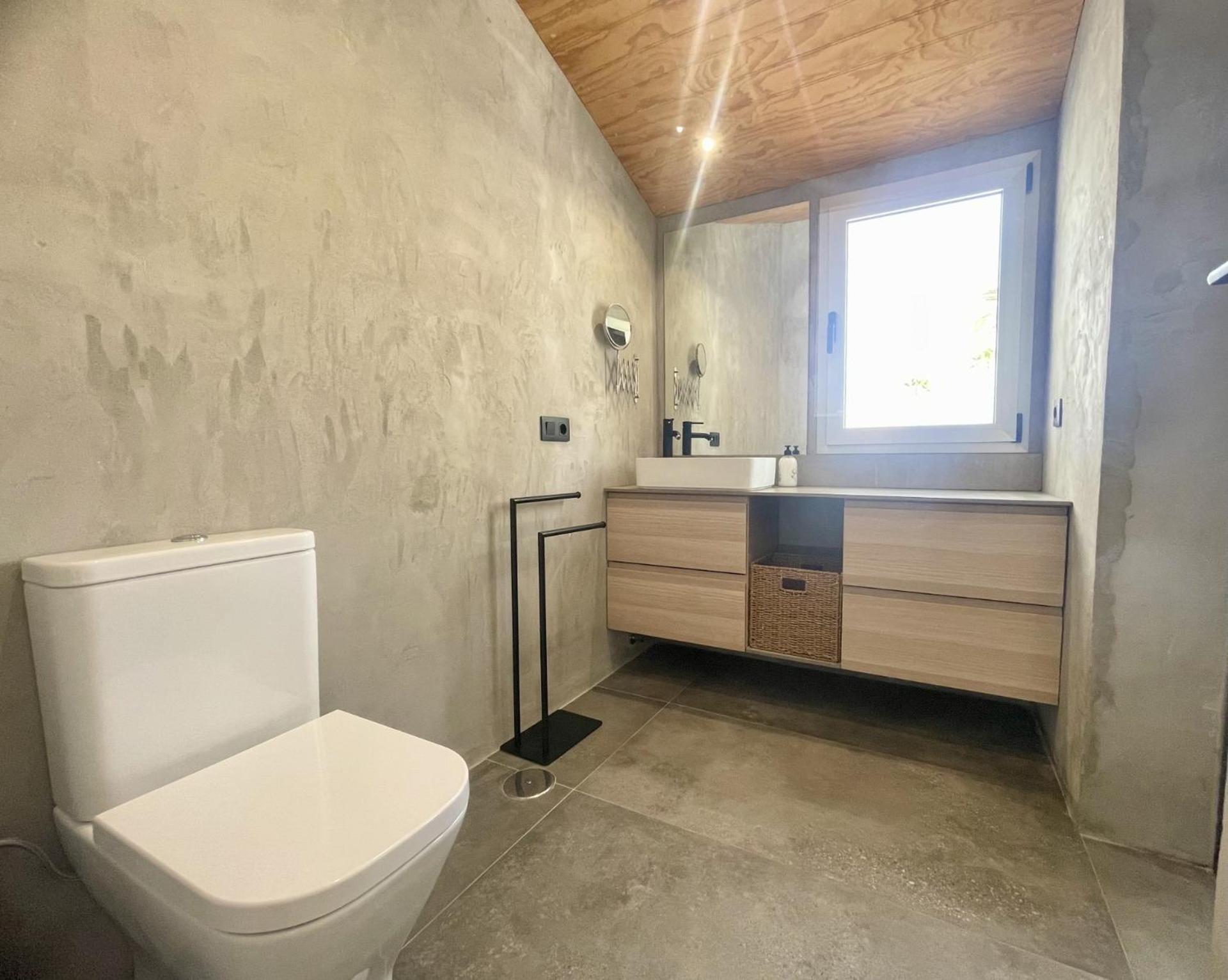 Hachi Place Apartment