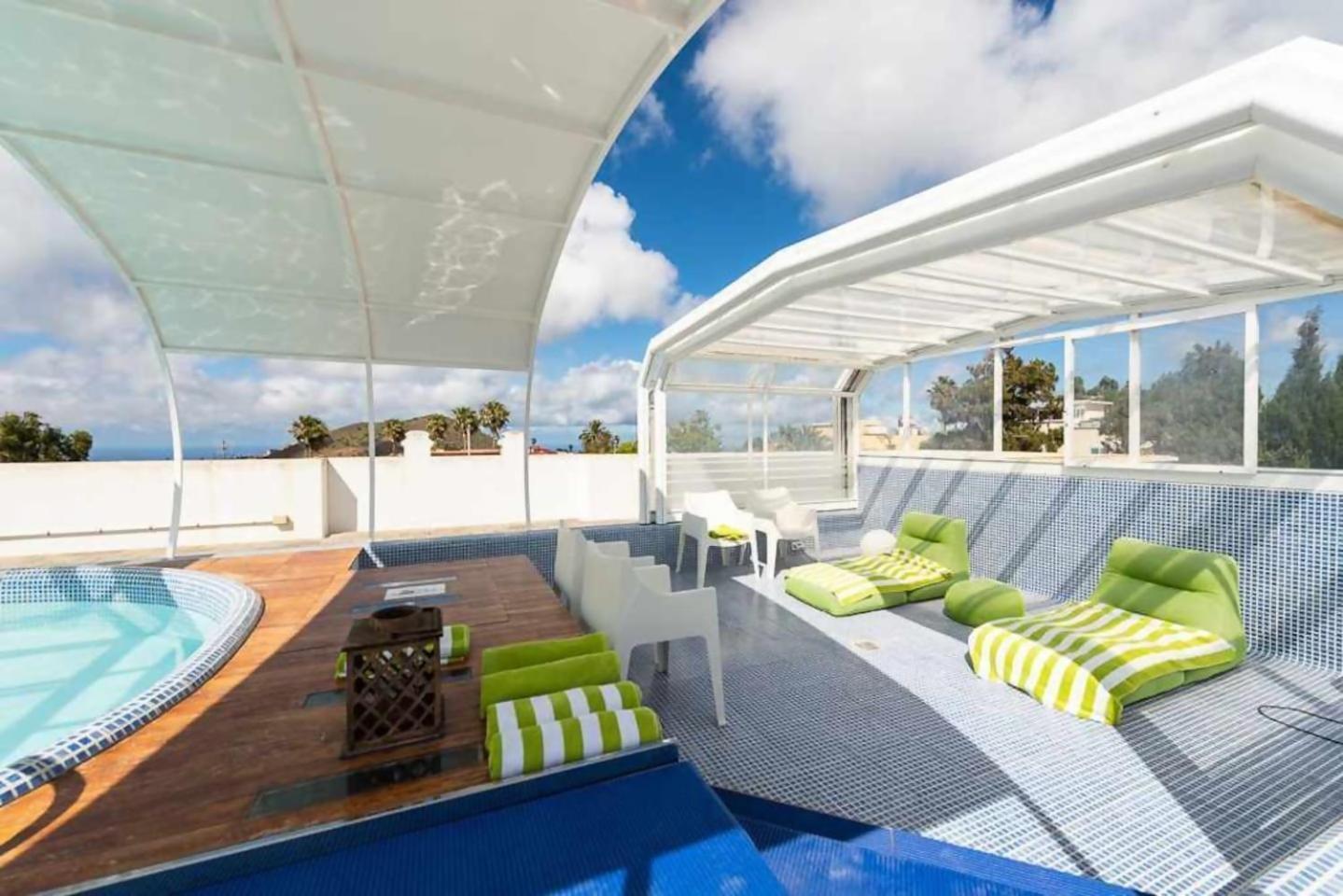 Villa Amplia De Lujo Con Piscina Climatizada Las Palmas de Gran Canaria