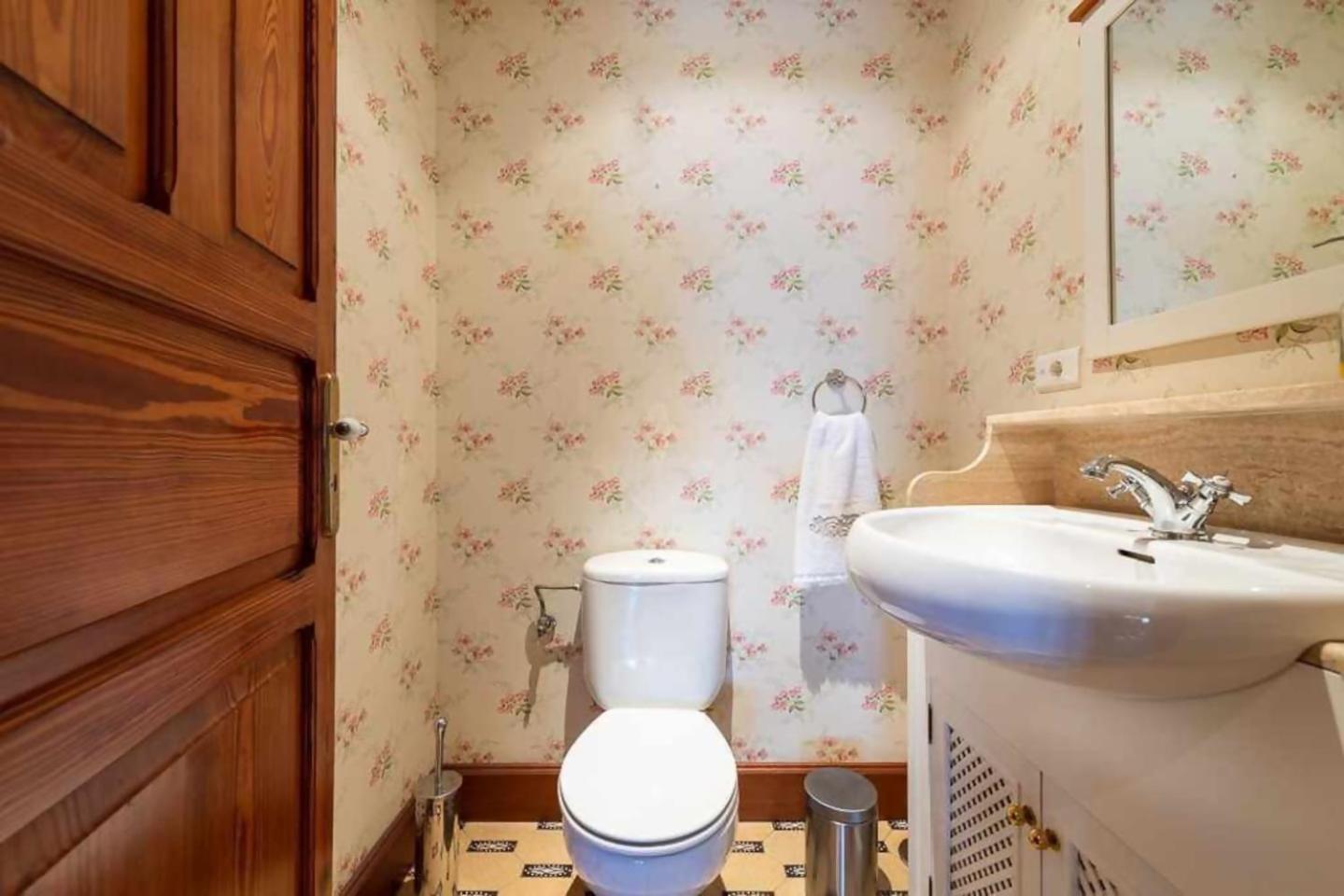 Villa Amplia De Lujo Con Piscina Climatizada