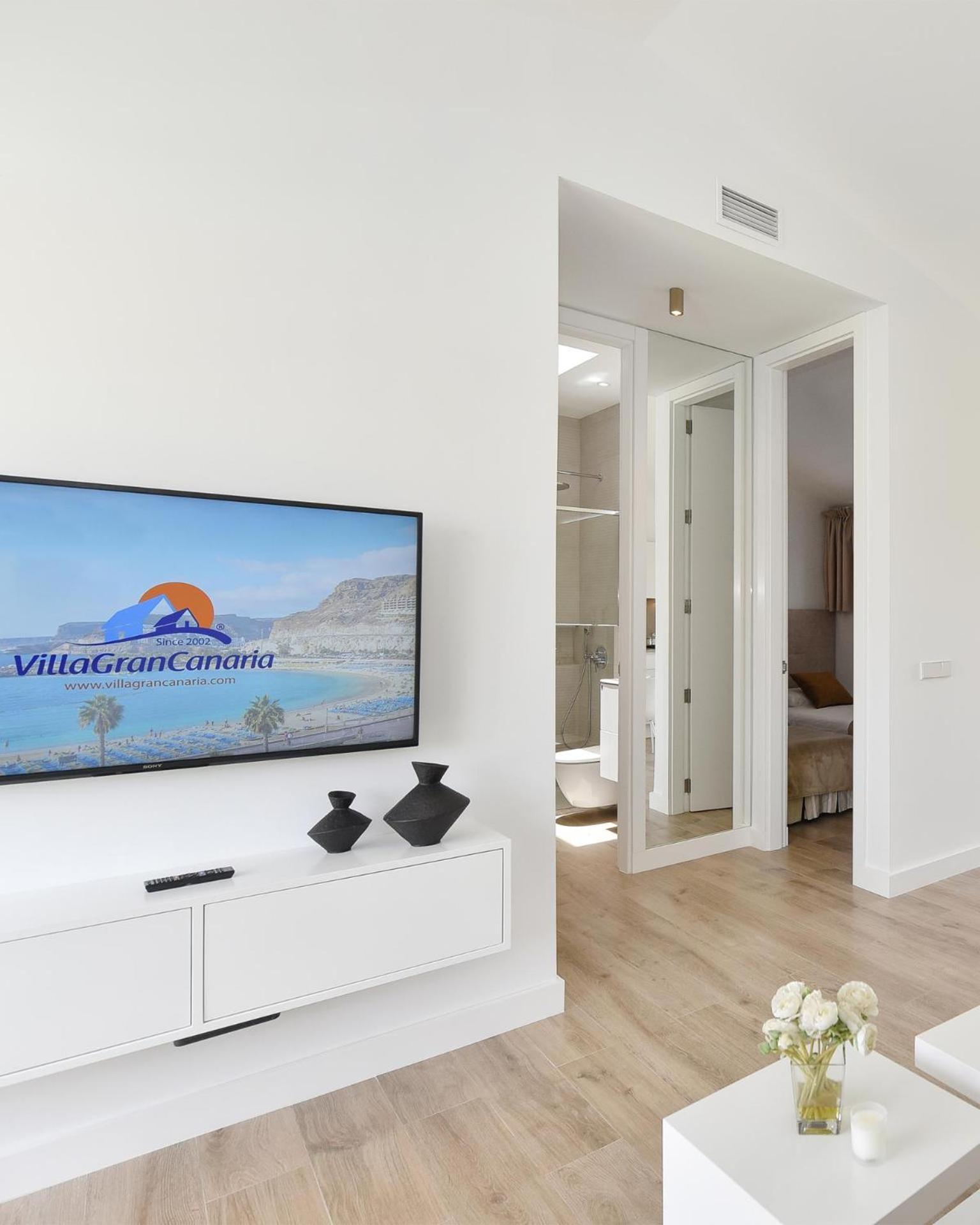 Santa Barbara Emb5 By Villagrancanaria