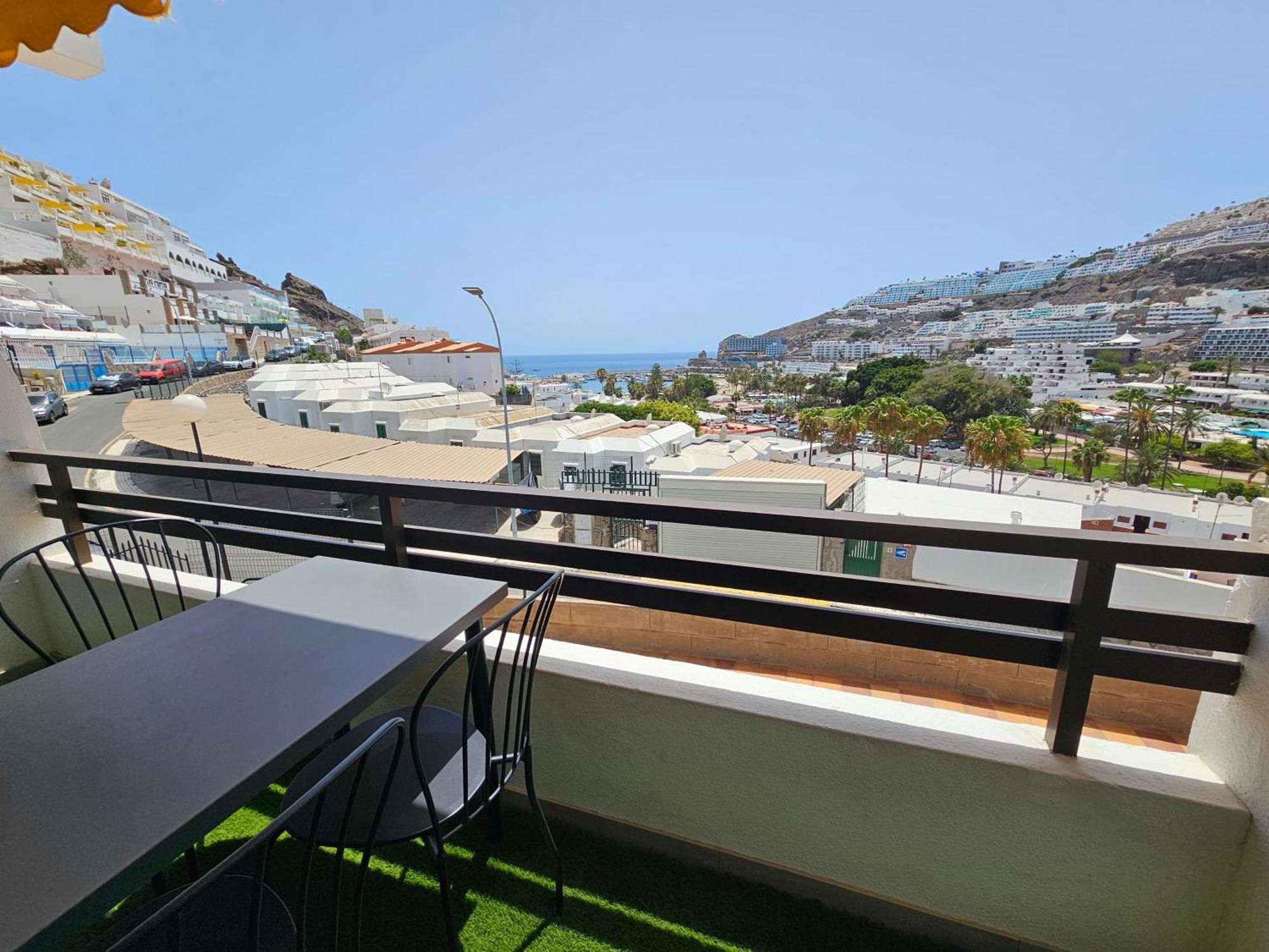 Apartment Modern With Sea View Nearby The Mogan