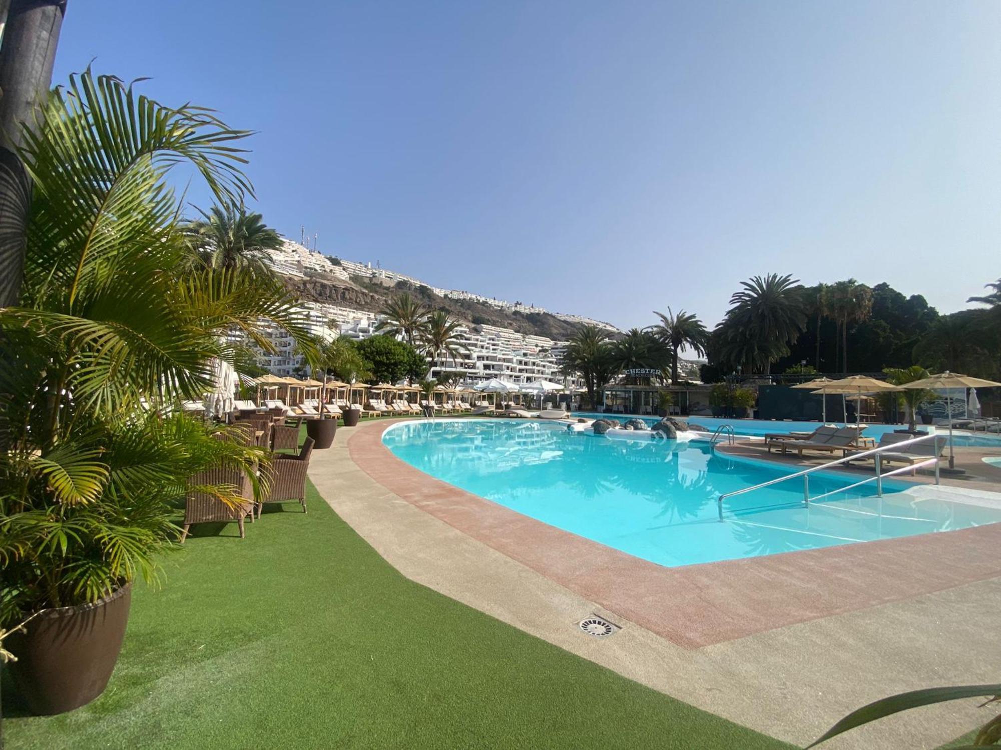 Modern With Sea View Nearby The Mogan