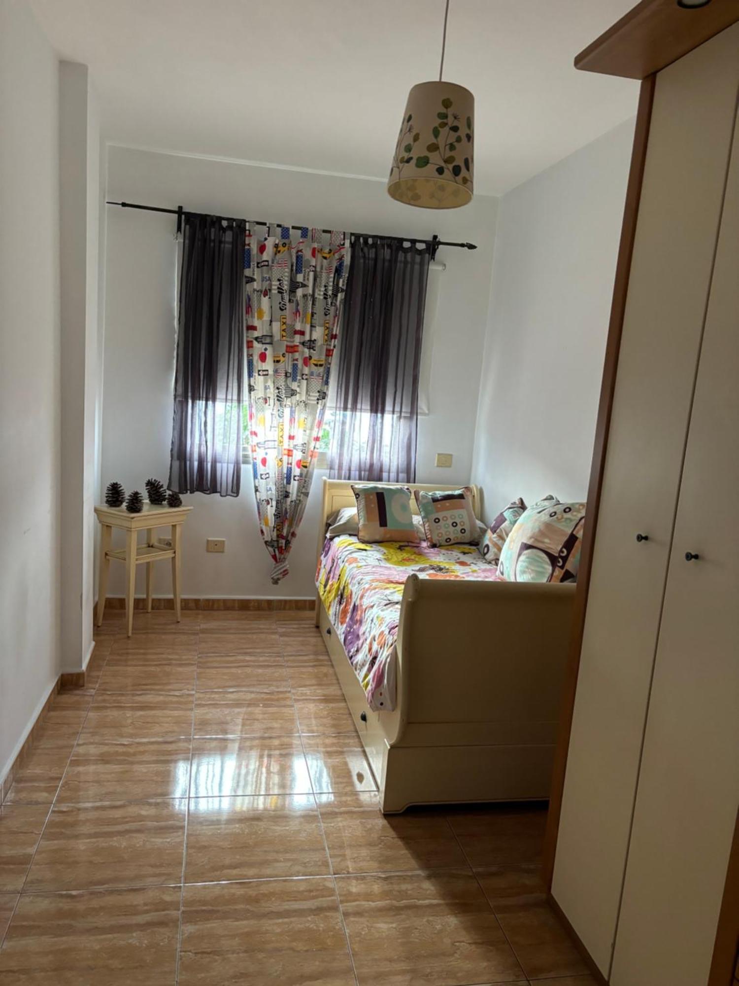 Piso Seminuevo Centrico Con Vistas Apartamento *