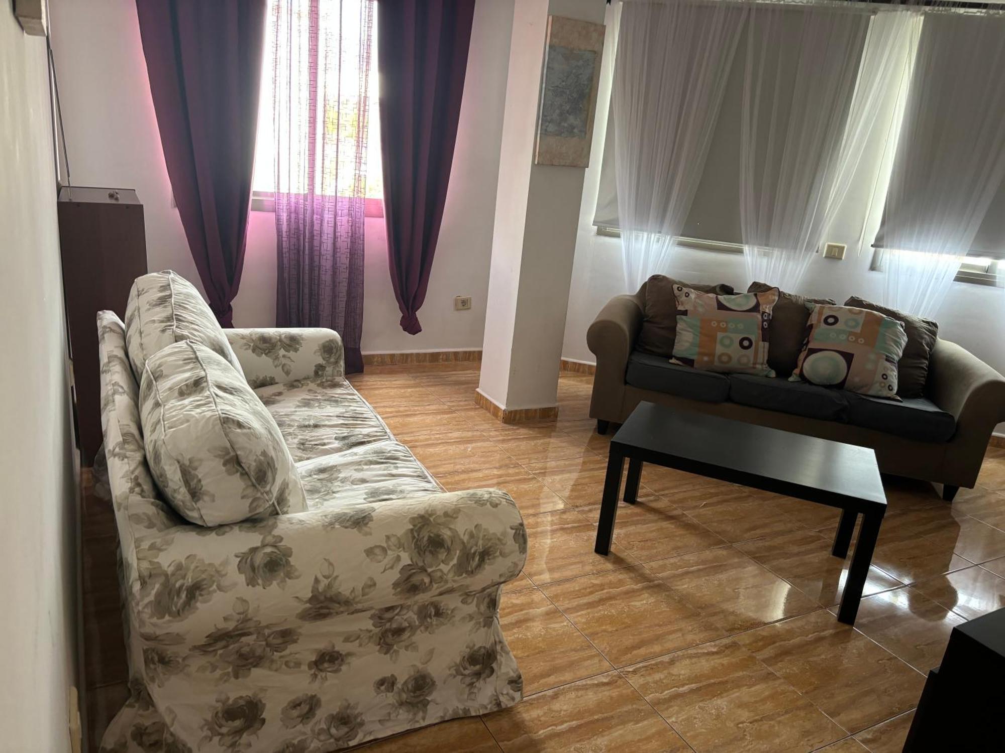 Piso Seminuevo Centrico Con Vistas Apartamento Vecindario (Gran Canaria)