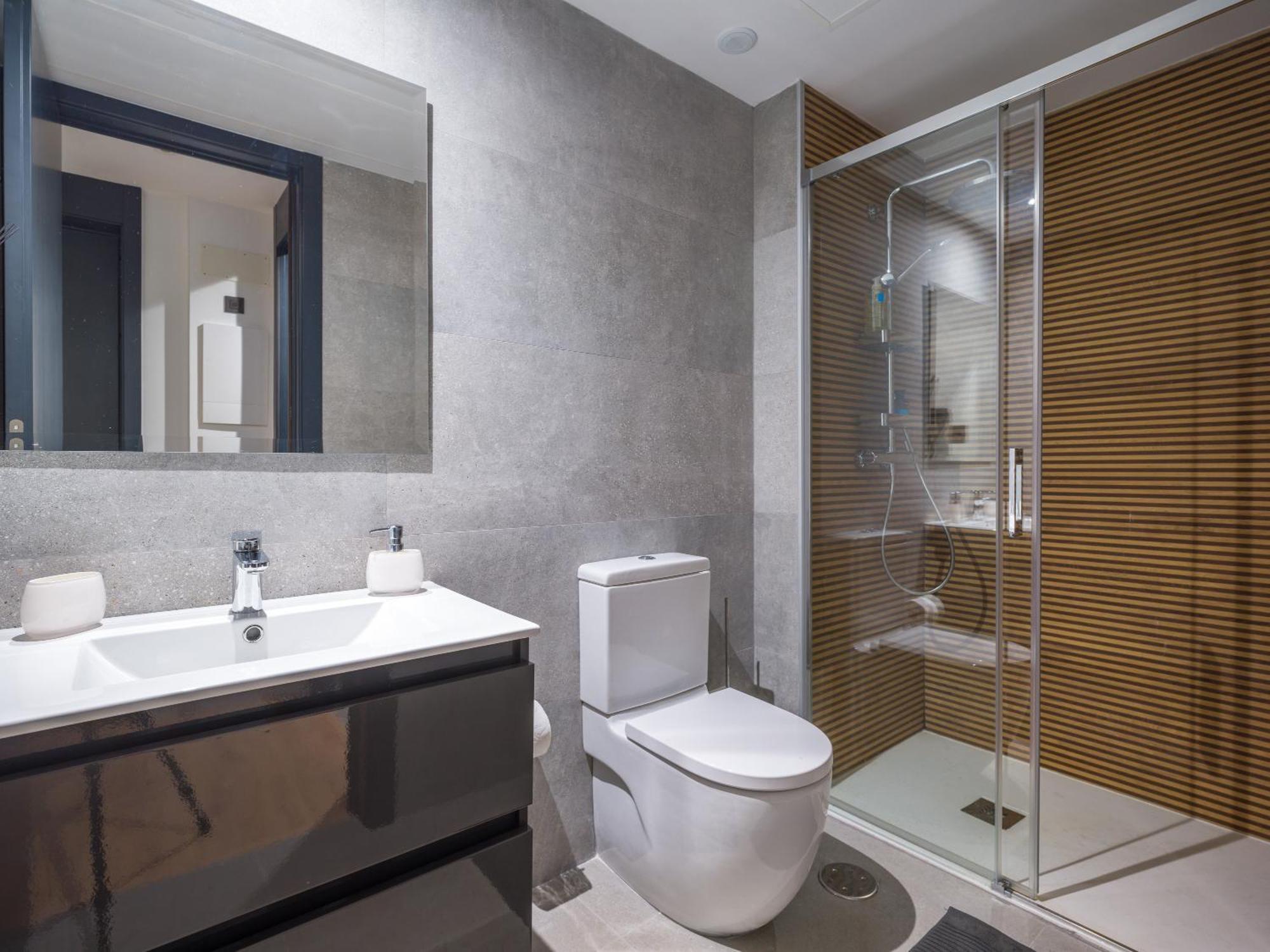 Apartment Damas 1c
