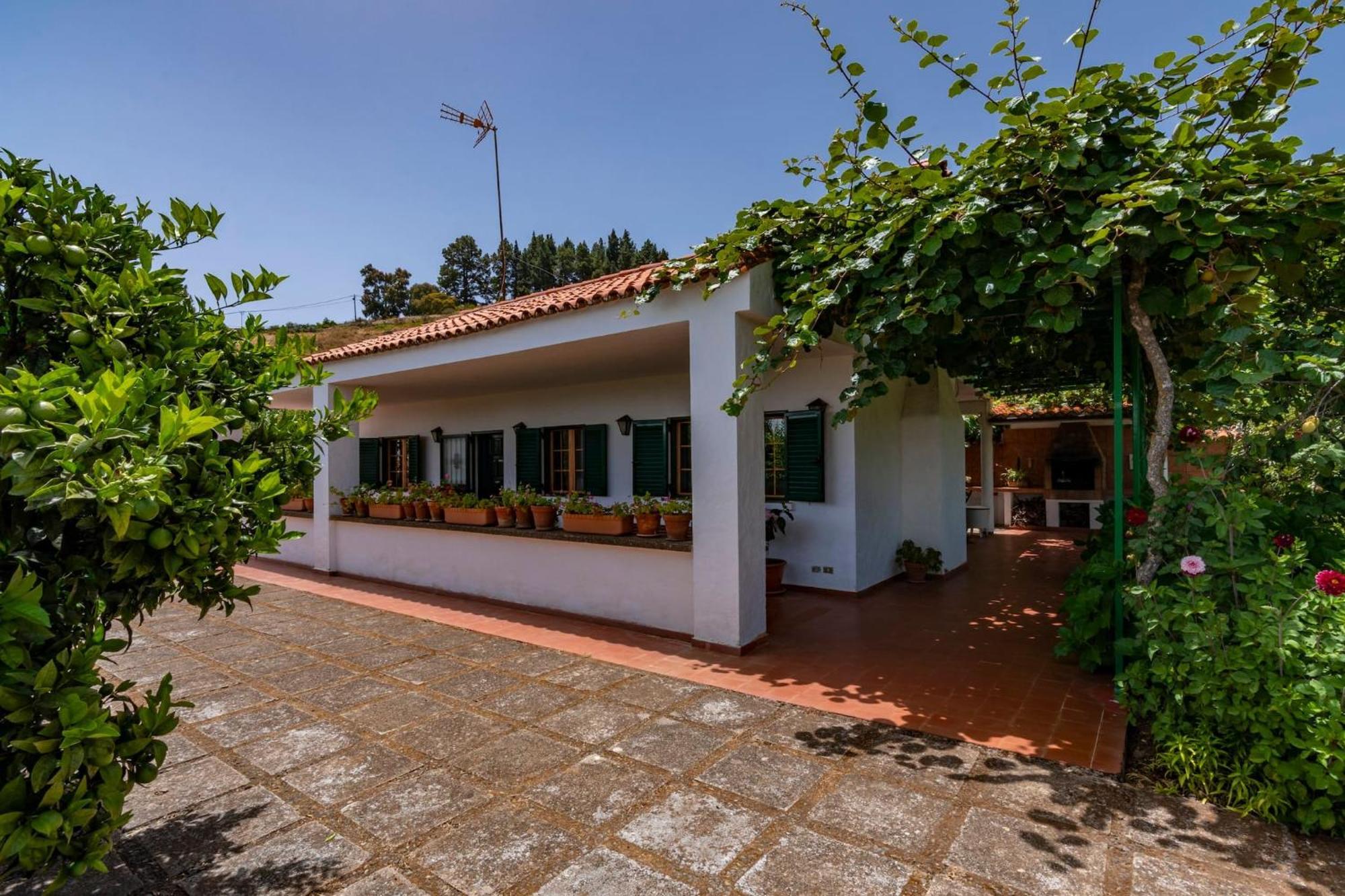 La Casita De Don Enrique Vega de San Mateo
