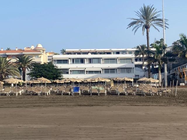 Apartment Front Sea View Nasas