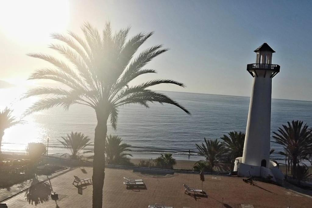 Apartamento Frente Al Mar *