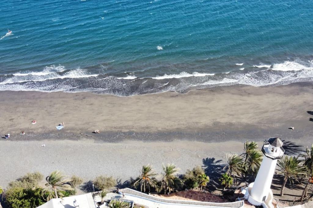 Apartamento Frente Al Mar *